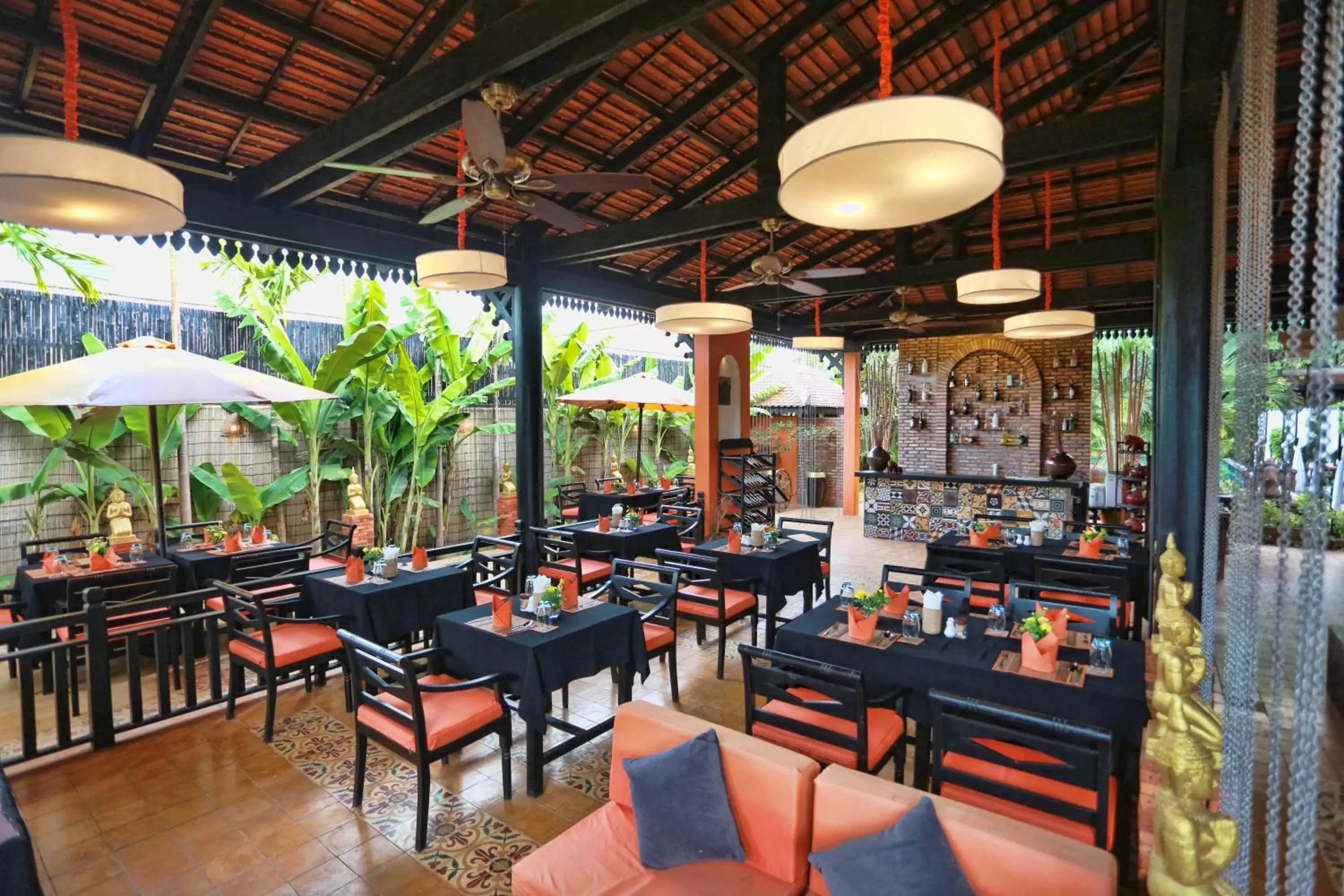 Restaurant/Places to Eat in Residence Indochine D'angkor