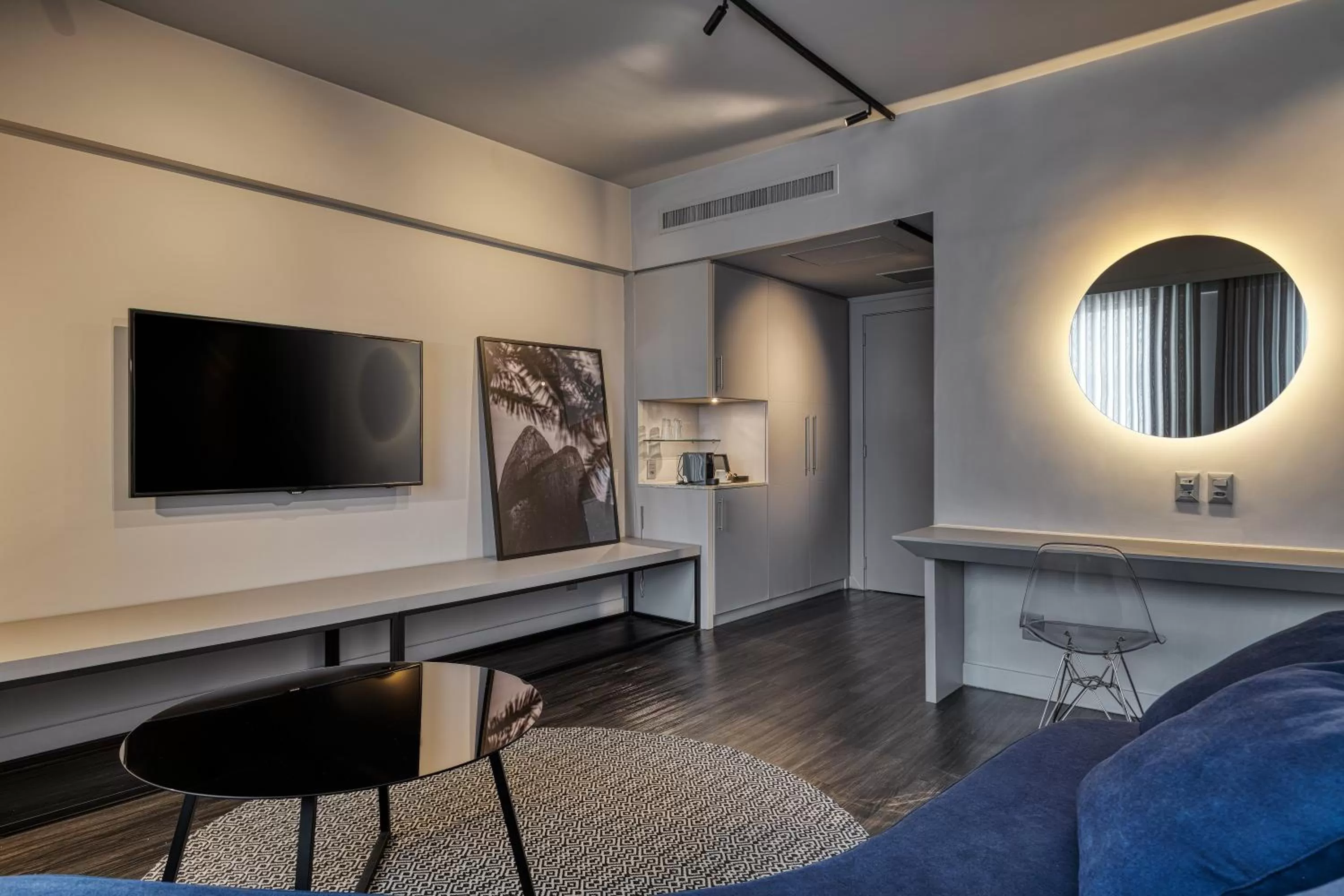 Communal lounge/ TV room in Caesar Business Belo Horizonte Belvedere