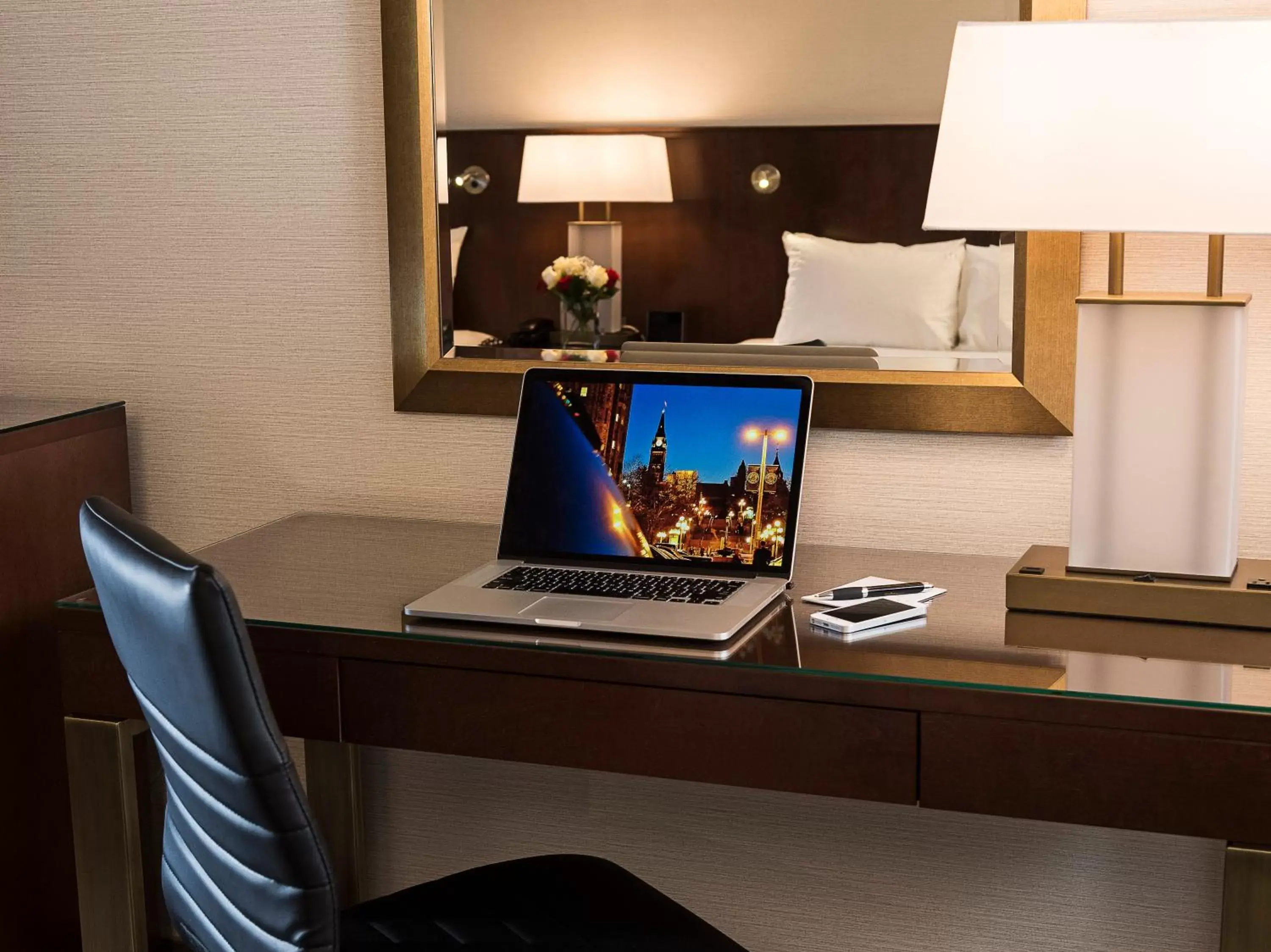 Seating area, Business Area/Conference Room in Lord Elgin Hotel