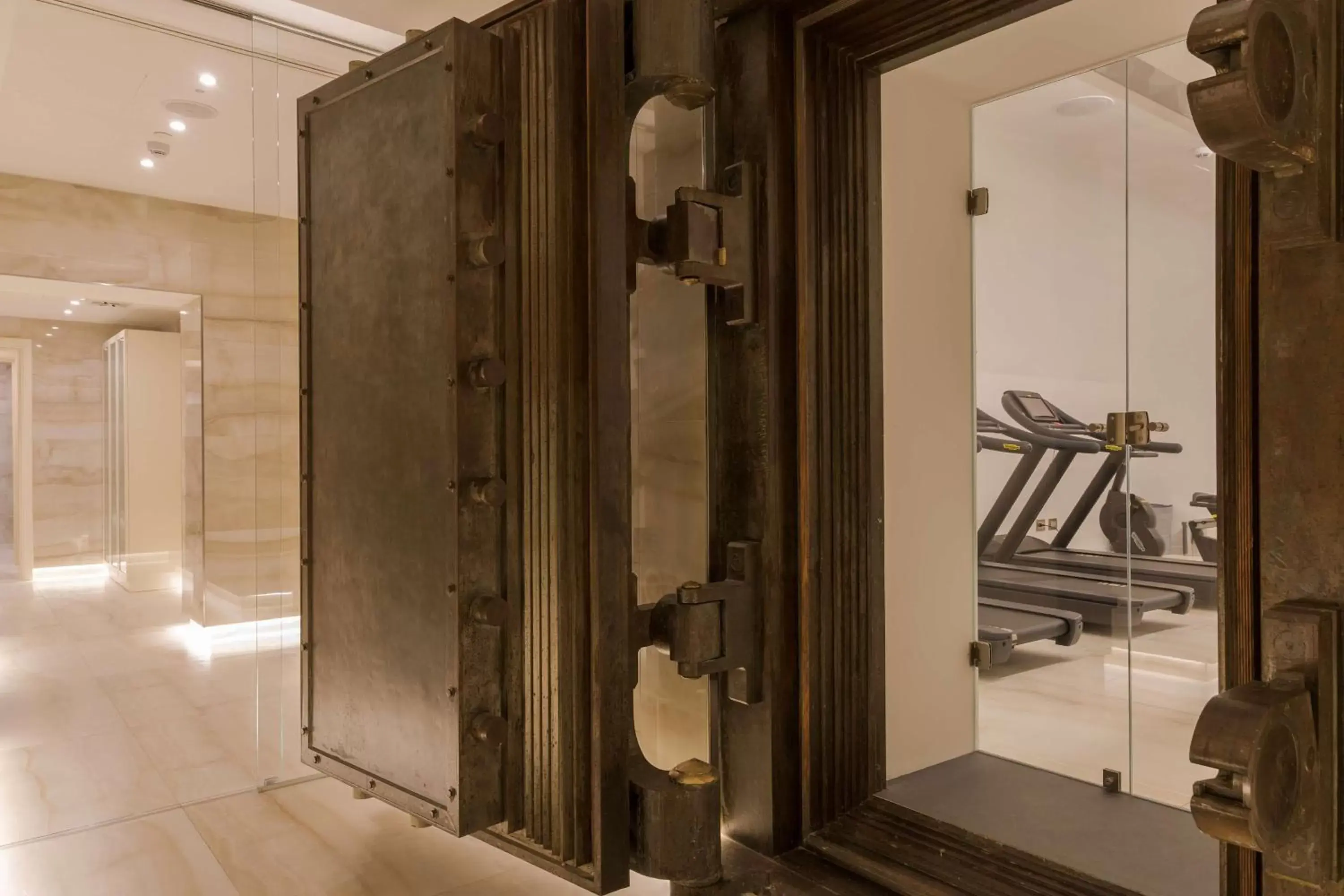 Fitness centre/facilities, Bathroom in Aleph Rome Hotel, Curio Collection By Hilton