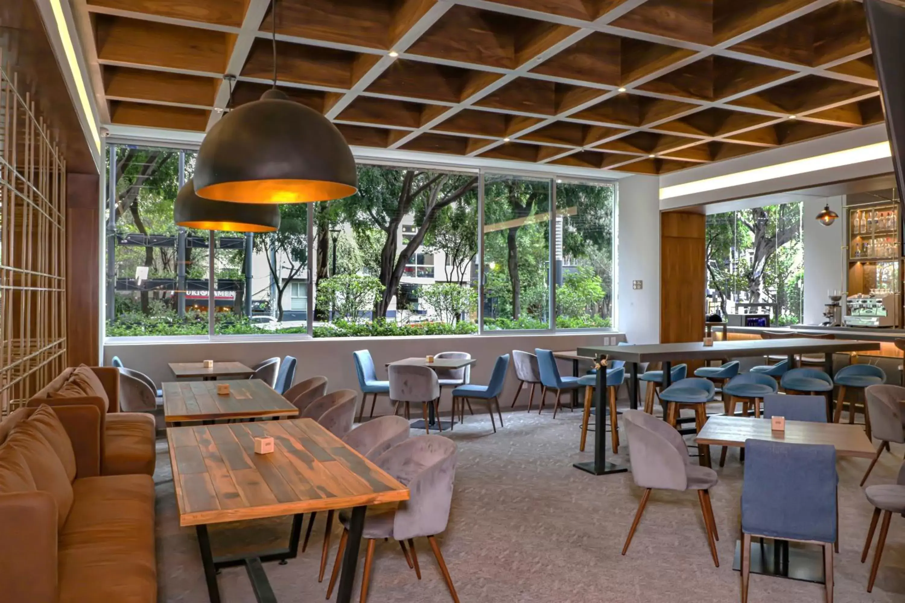 Restaurant/Places to Eat in Four Points by Sheraton Mexico City Colonia Roma