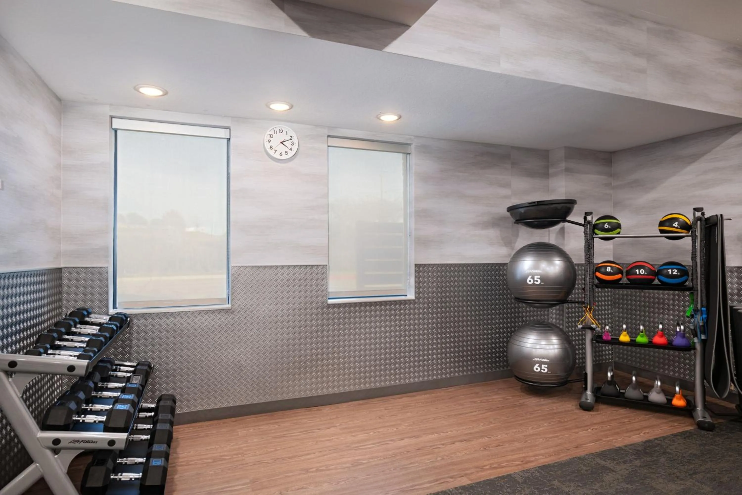 Fitness centre/facilities in Fairfield by Marriott Inn & Suites Hillsboro