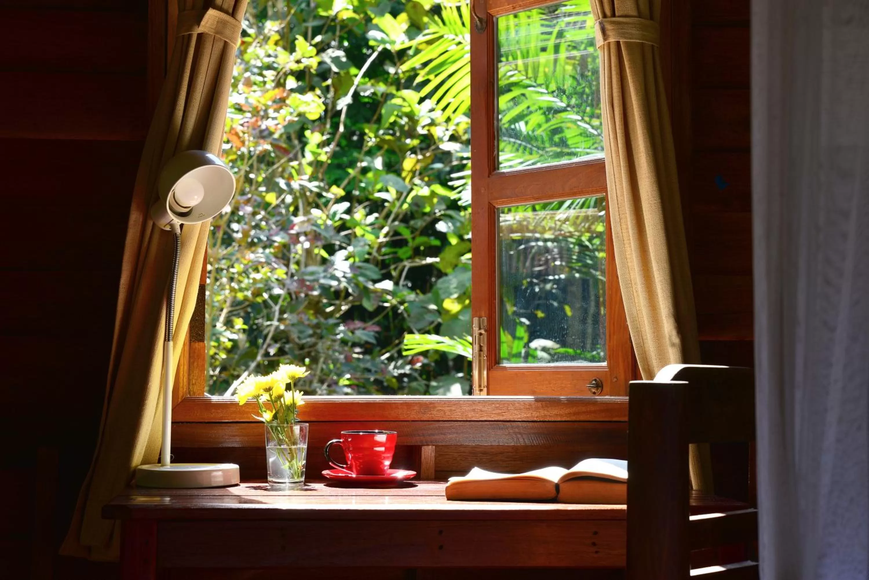 Food and drinks in Art's Riverview Lodge