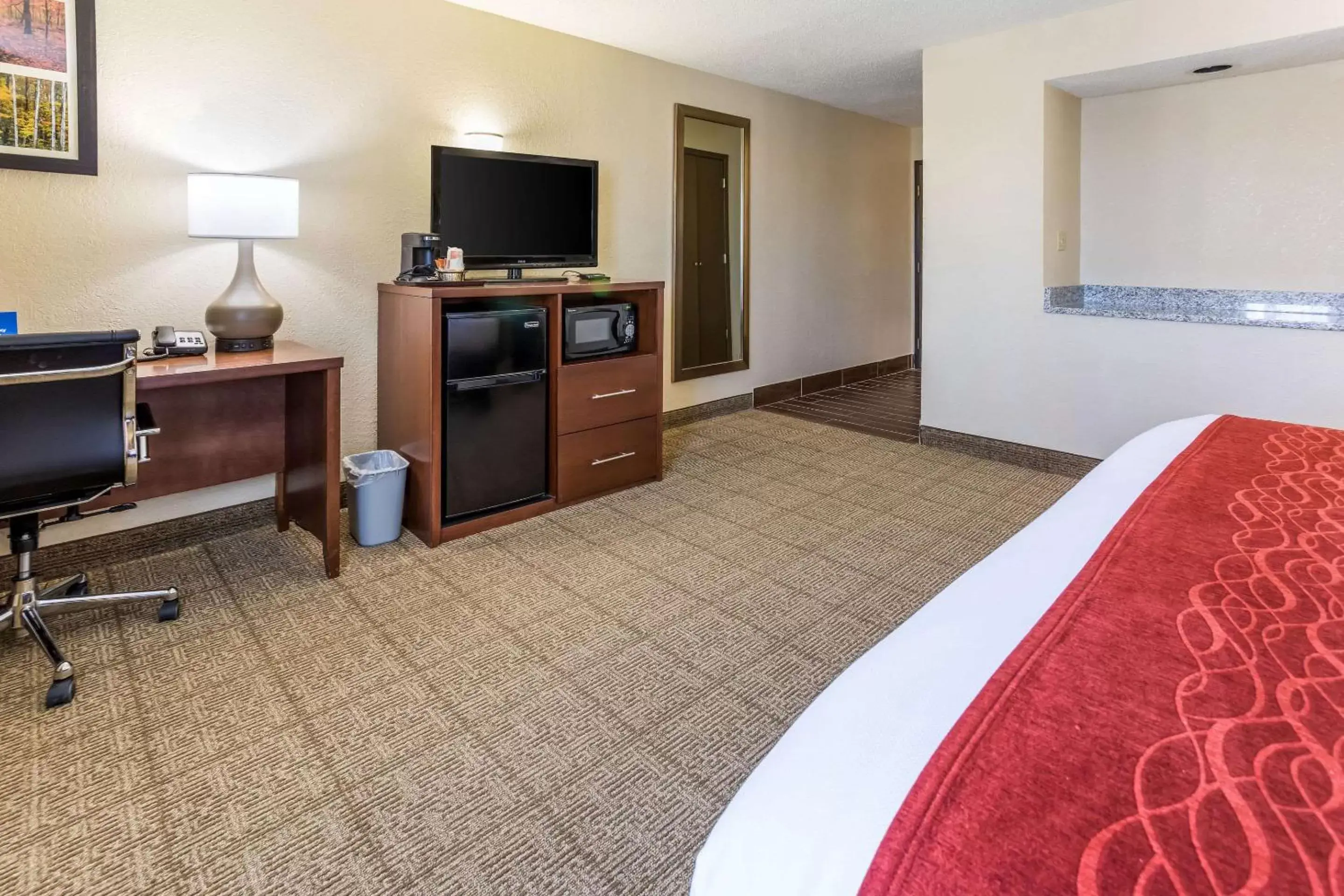 Photo of the whole room, Bed in Comfort Inn