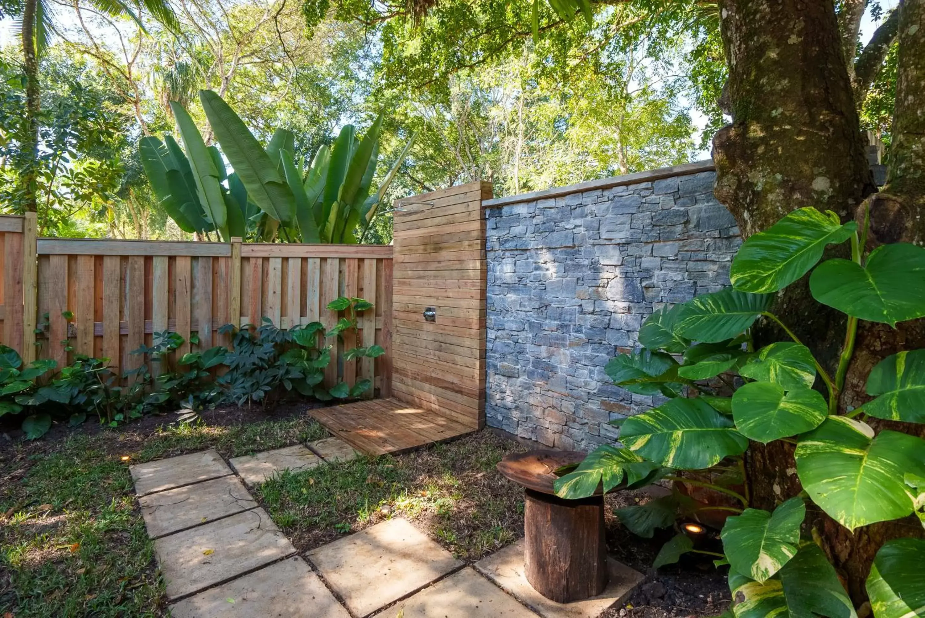 Shower in Ka'ana Resort & Spa