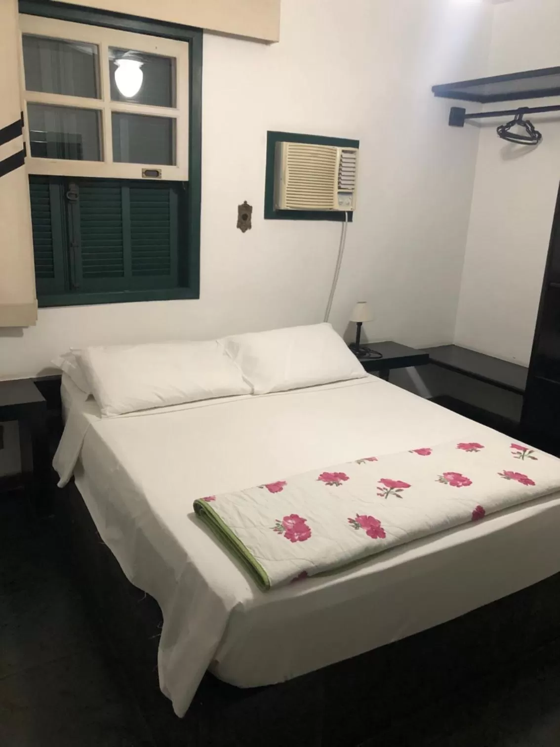 Bedroom, Bed in Pousada Canteiros