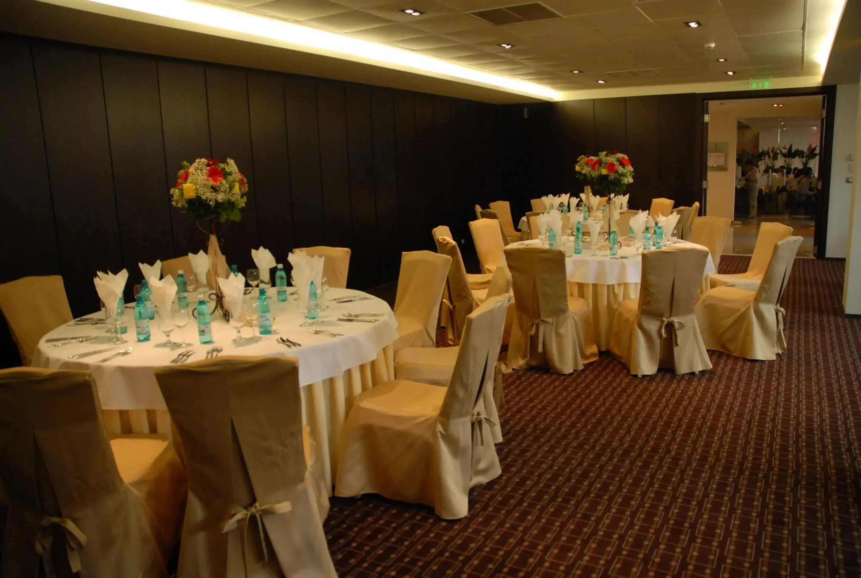 Banquet/Function facilities, Banquet Facilities in Hotel Cubix