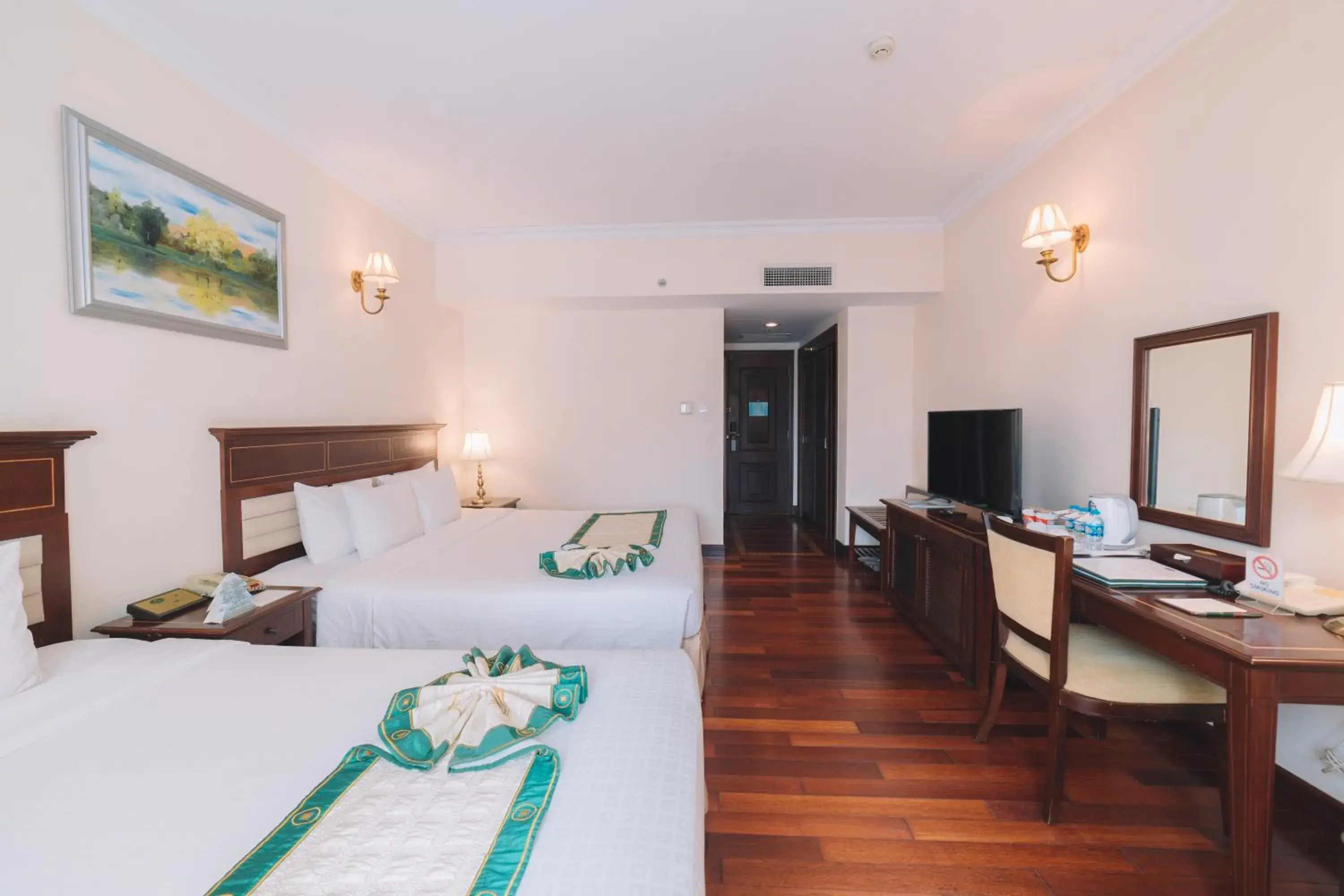 Bedroom in Saigon Dalat Hotel