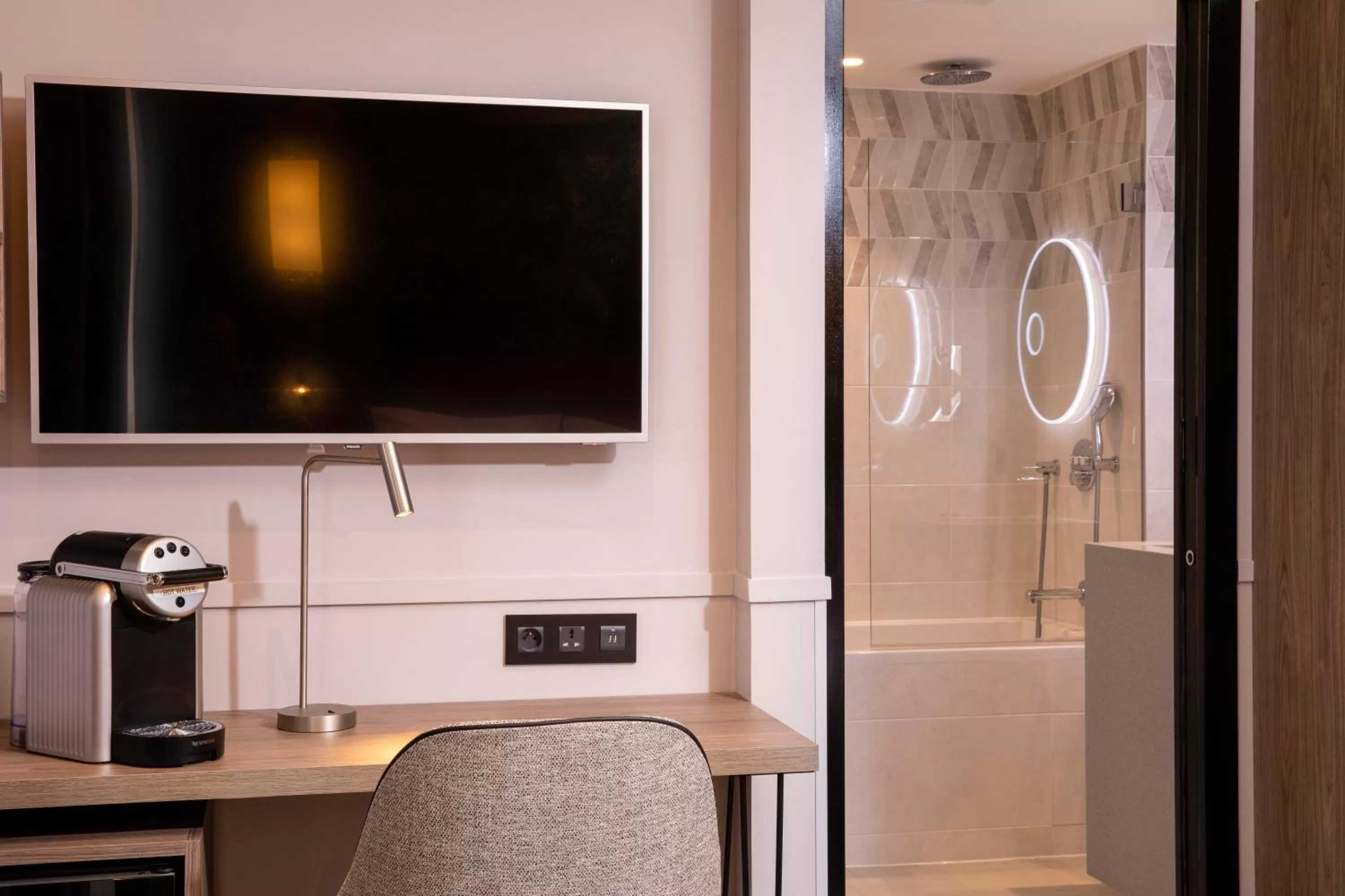 Decorative detail in Daunou Opéra