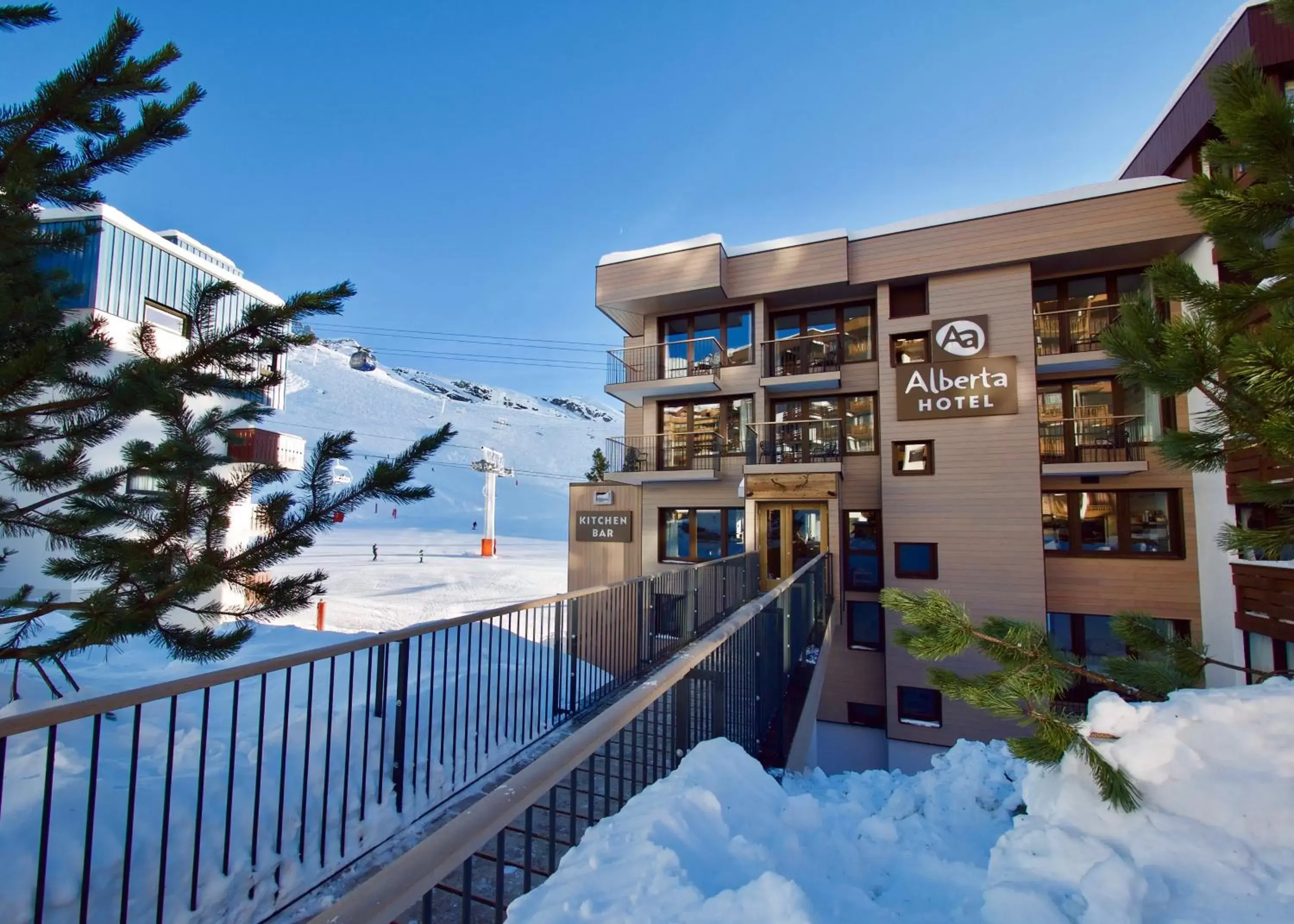 Facade/entrance, Winter in Alberta Hotel & Spa