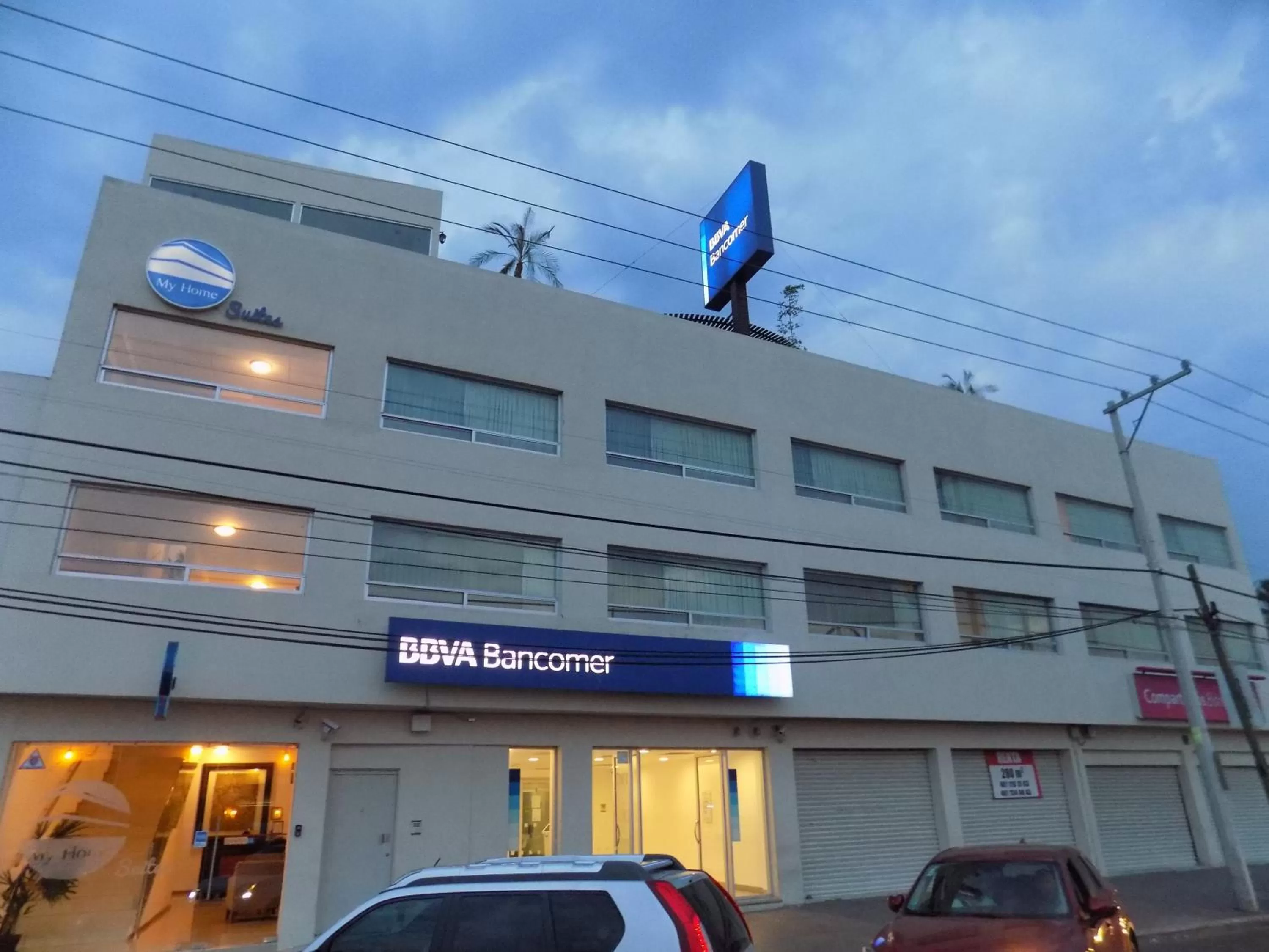 Facade/entrance in My Home Suites