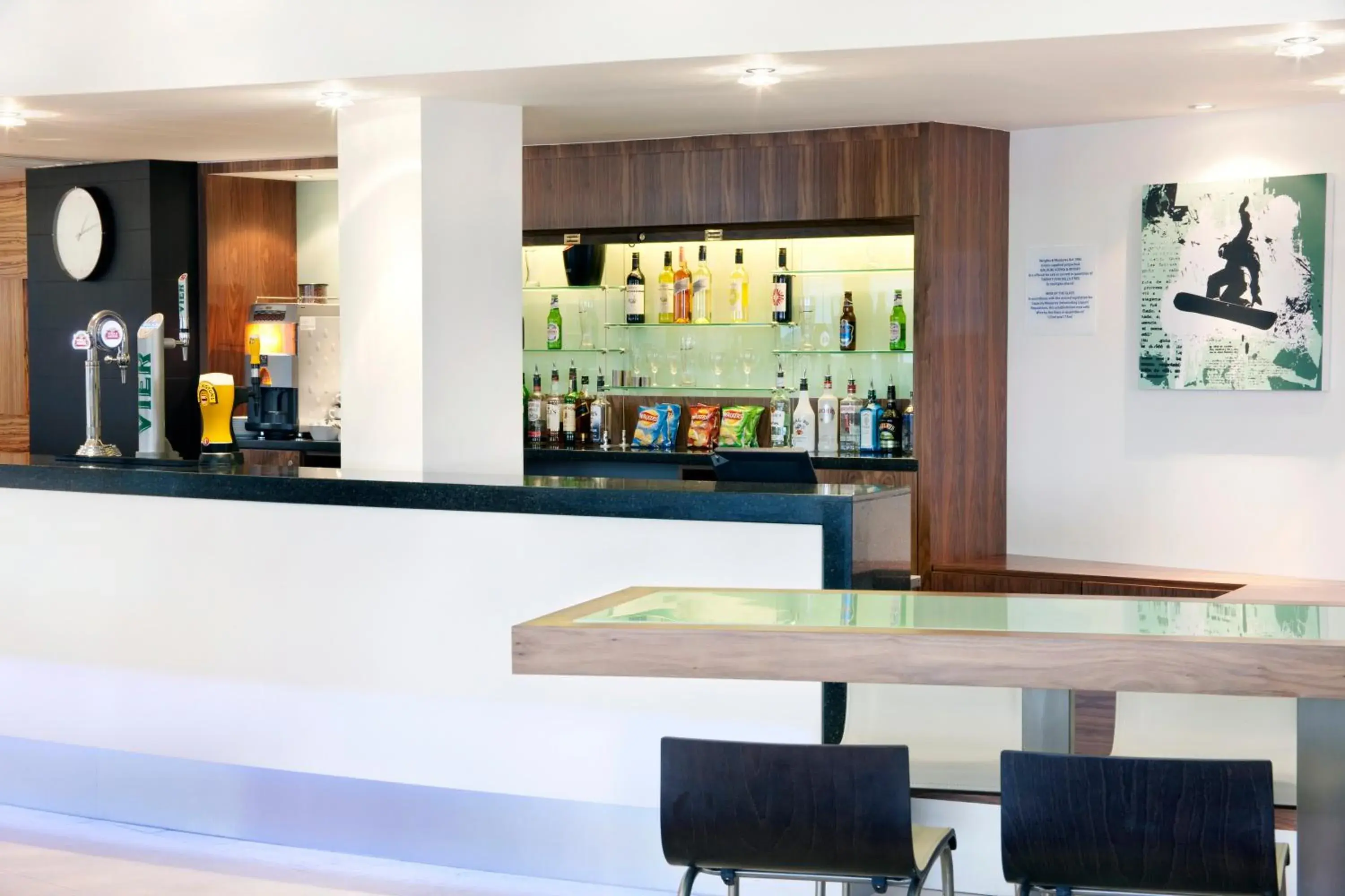Lounge or bar, Lounge/Bar in Holiday Inn Express Tamworth