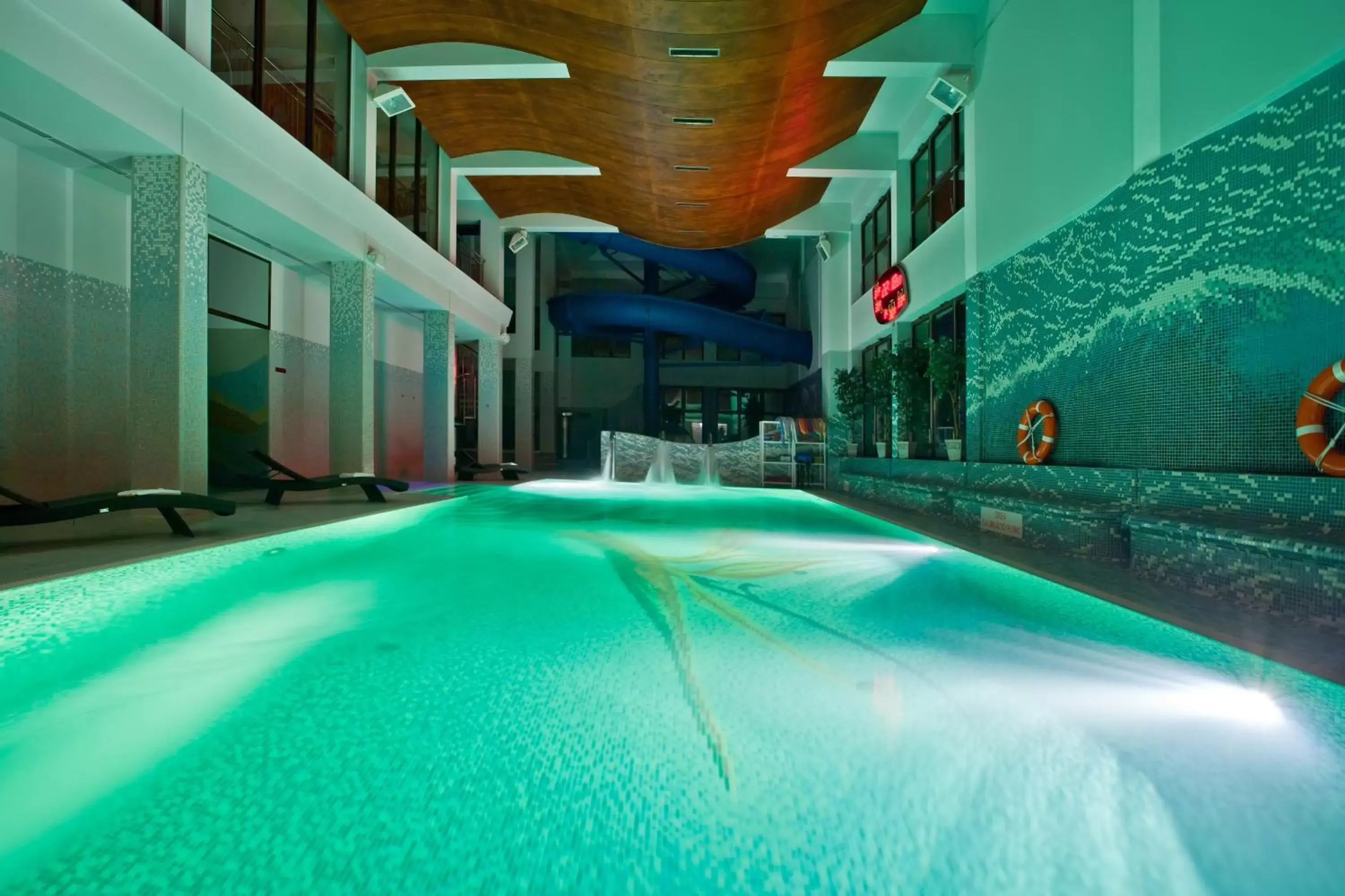 Swimming Pool in Hotel Klimek Spa