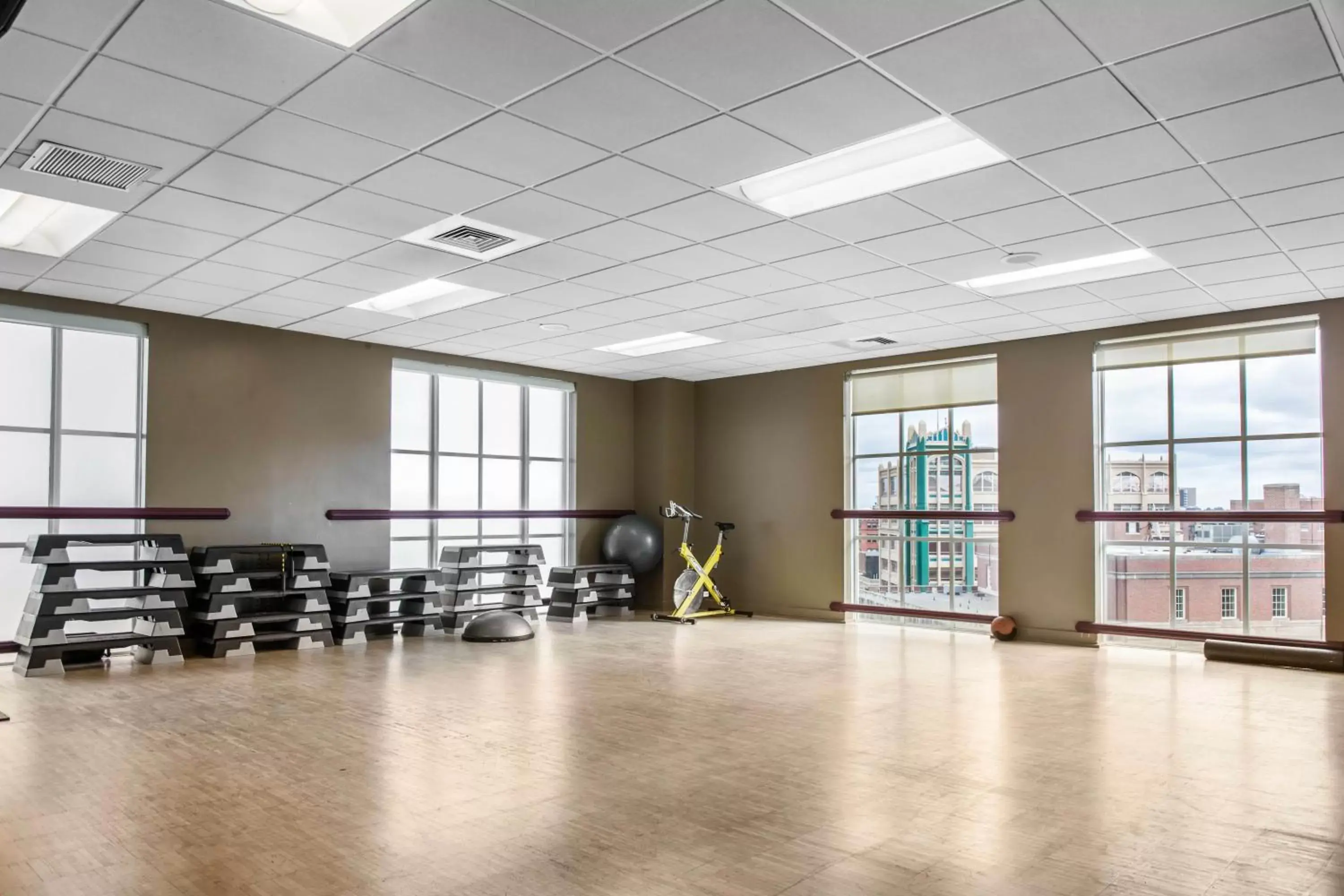 Fitness centre/facilities in Omni Providence