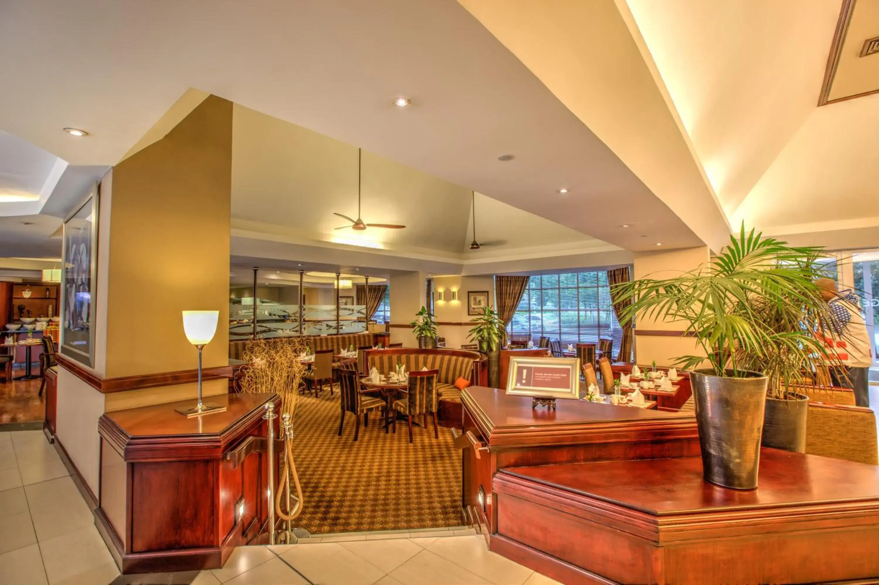 Restaurant/Places to Eat in City Lodge Hotel Bryanston
