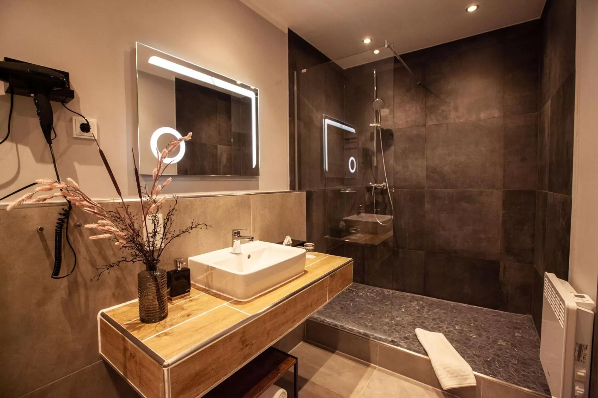 Bathroom in DORMERO Hotel Bremen