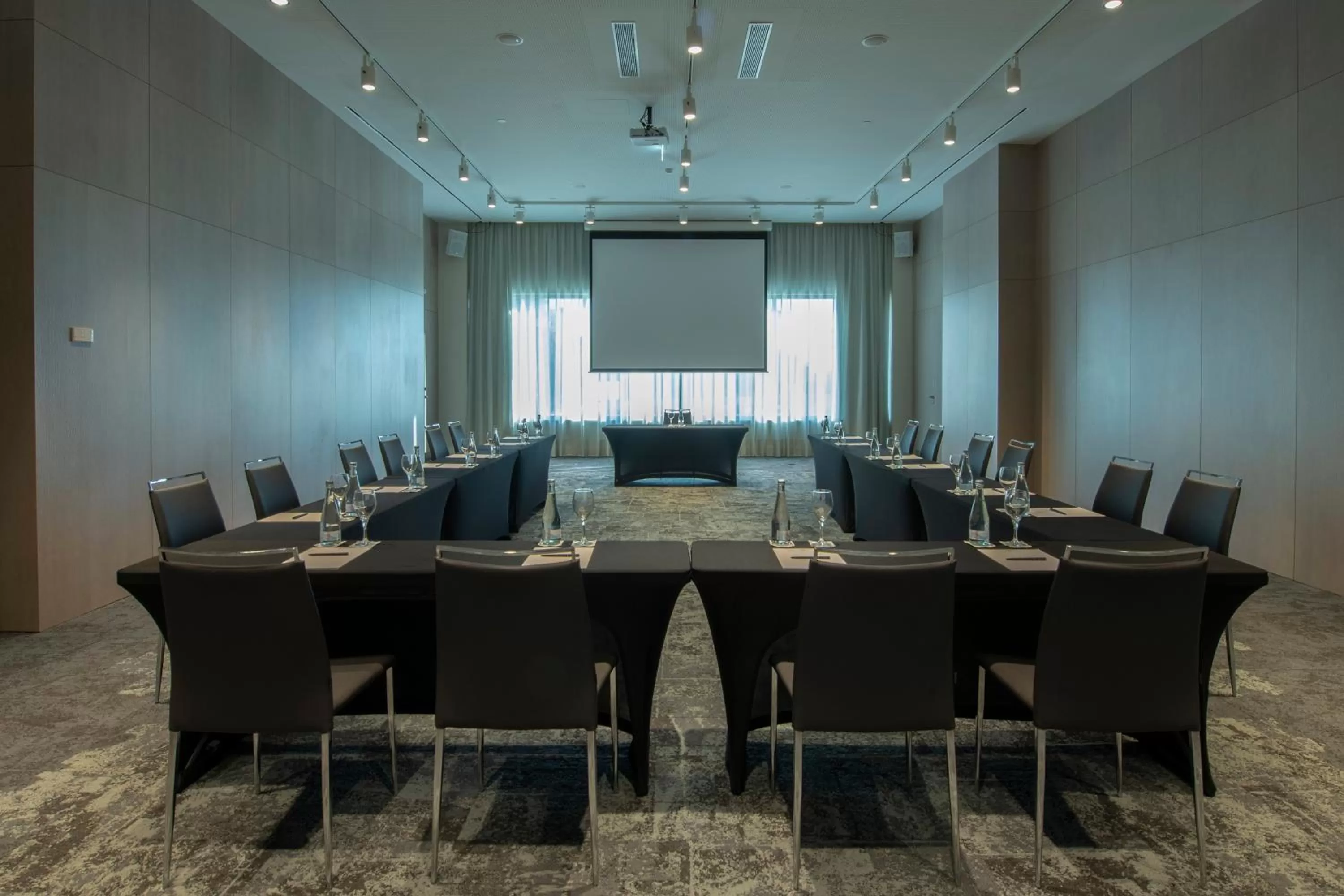 Meeting/conference room in Eurostars Universal Lisboa