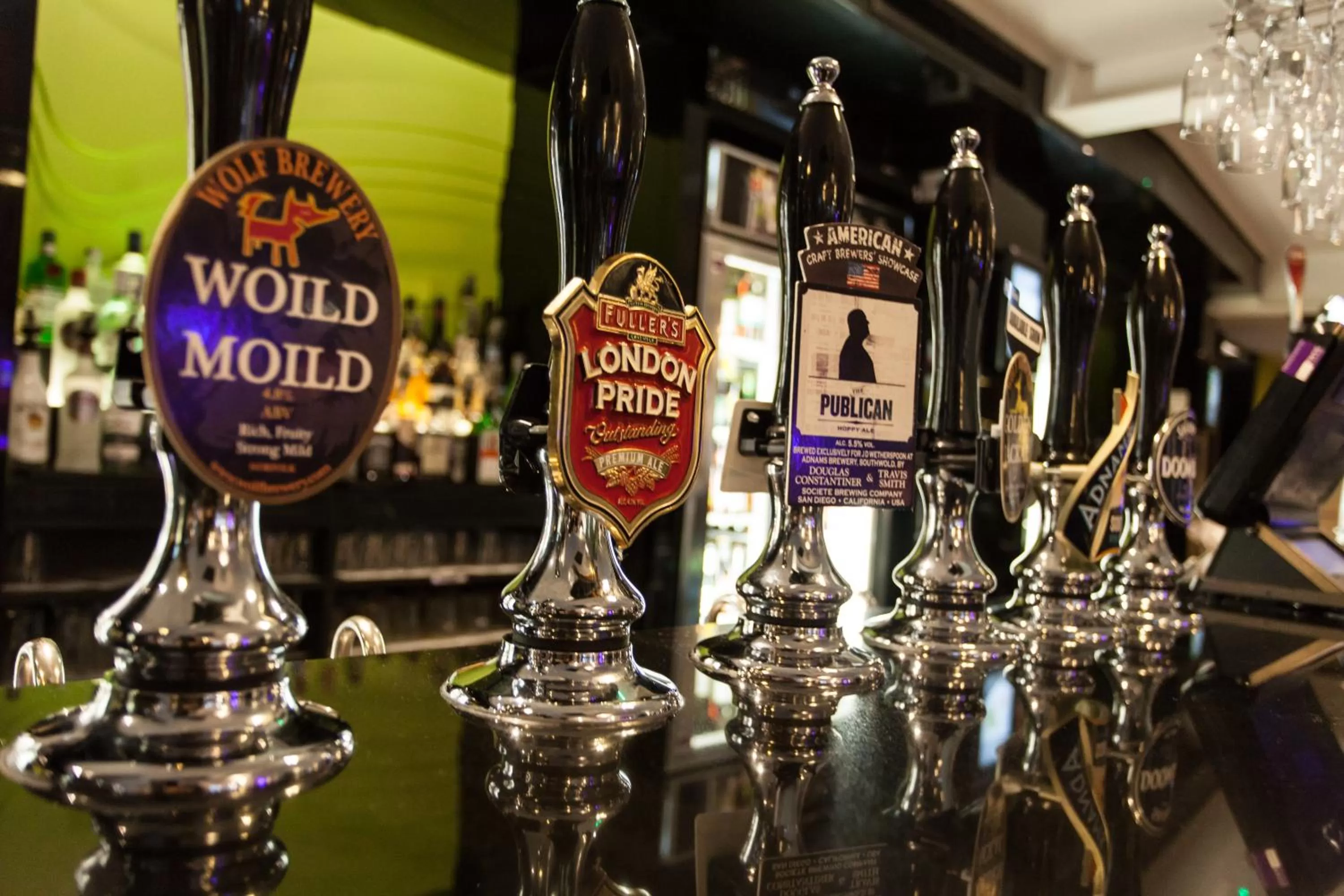 Alcoholic drinks in The King's Head Hotel Wetherspoon