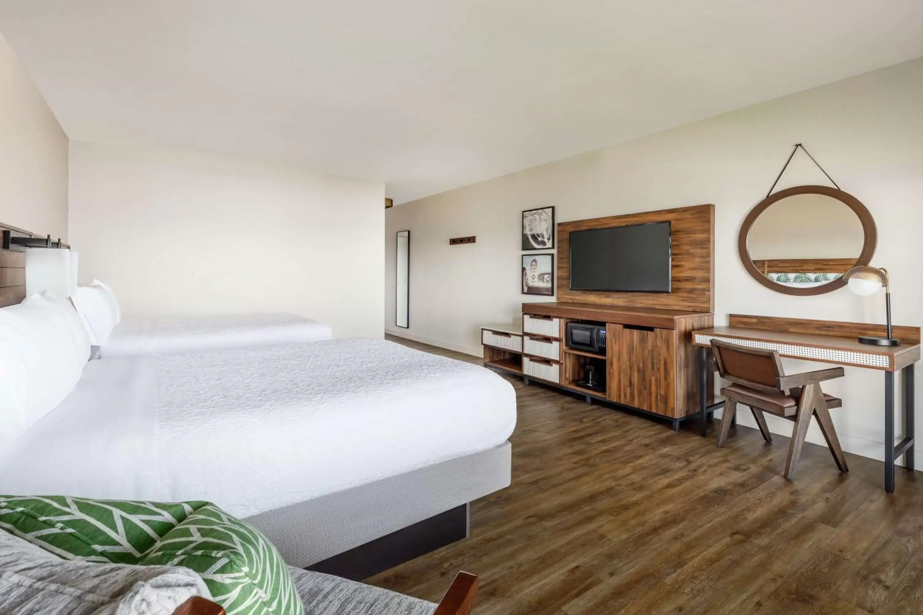 Bedroom, Bed in Hampton Inn Key West FL Bedroom, Bed in Hampton Inn Key West FL