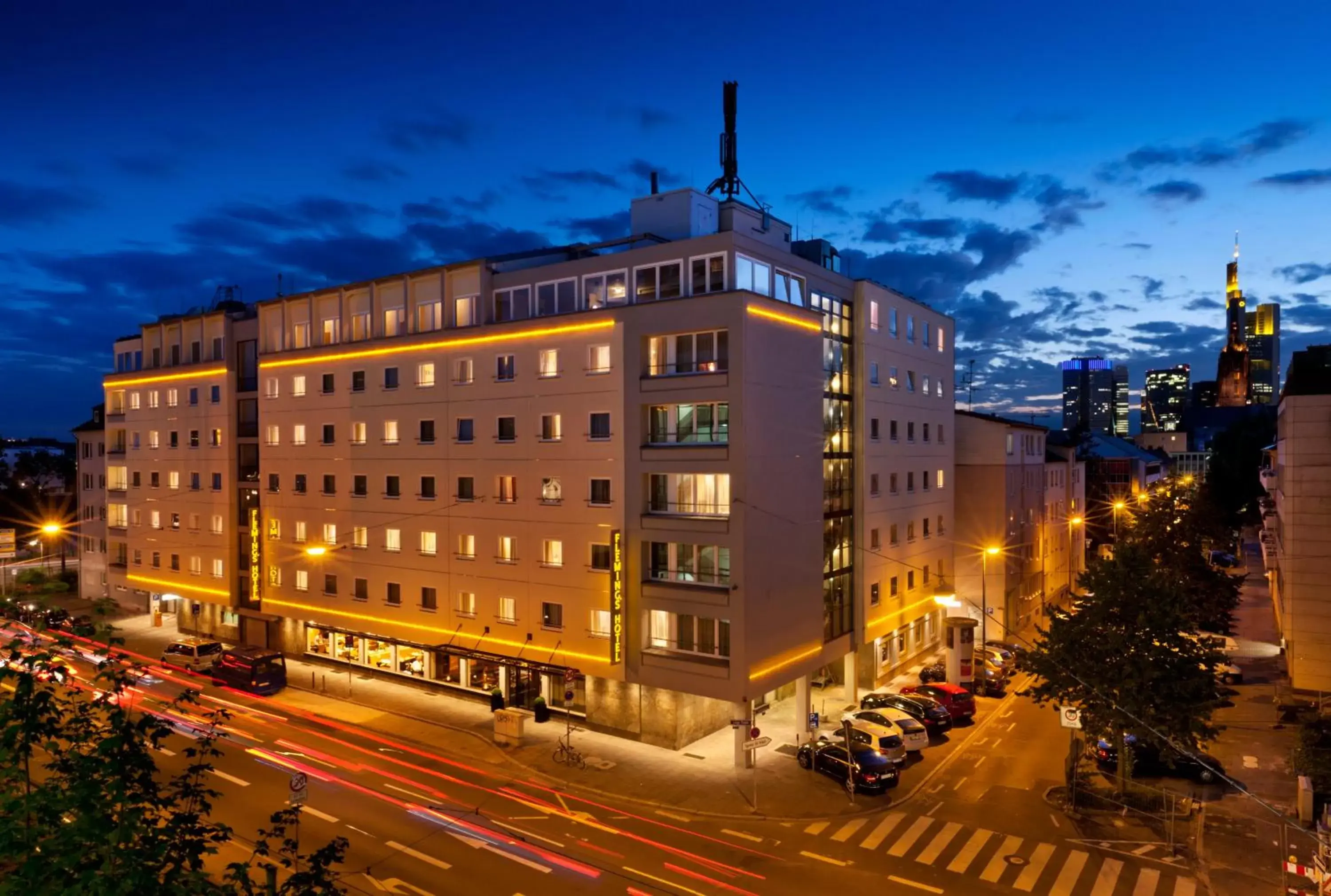 Facade/entrance in Flemings Hotel Frankfurt Main-Riverside