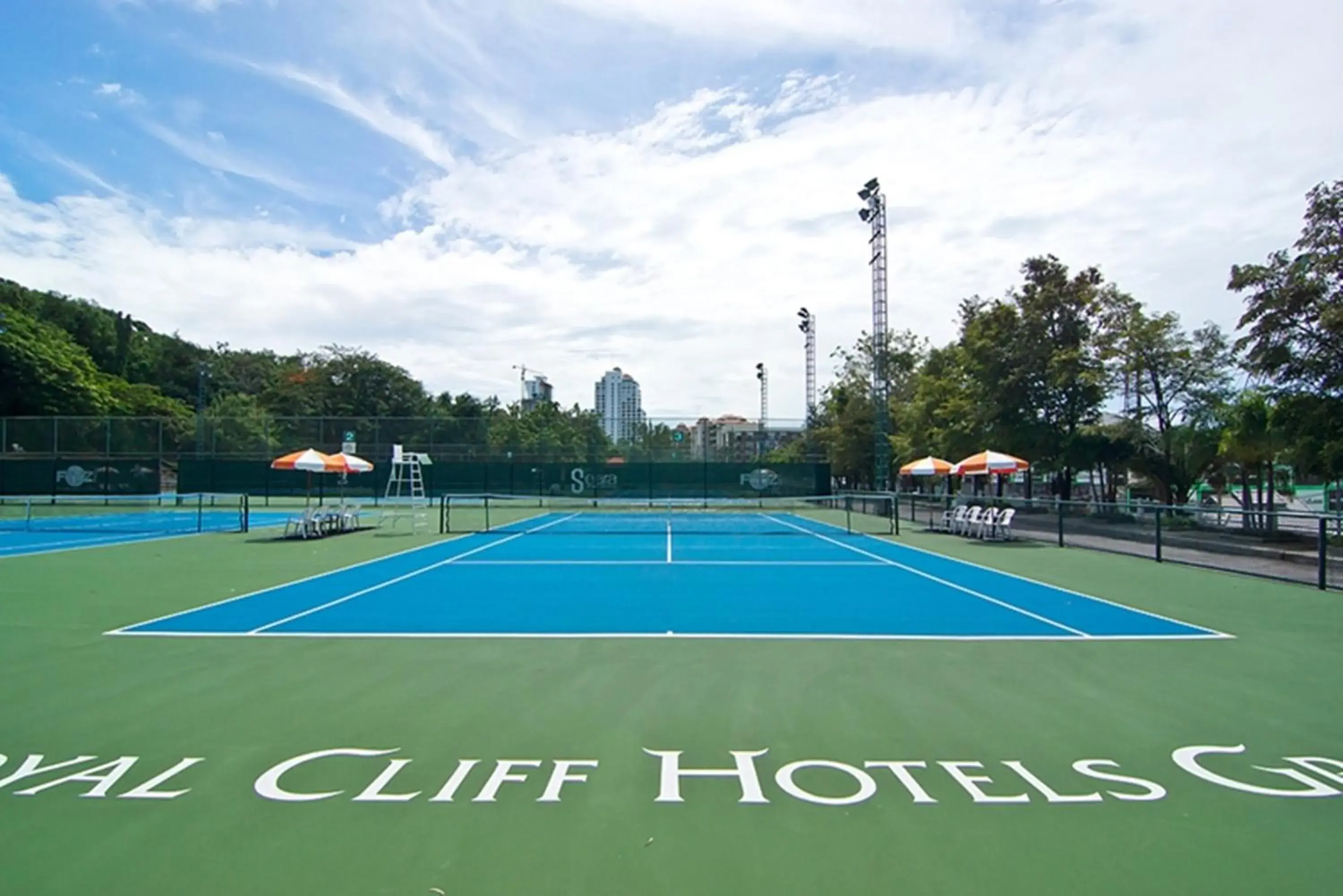 Tennis court, Other Activities in Royal Cliff Grand Hotel Pattaya