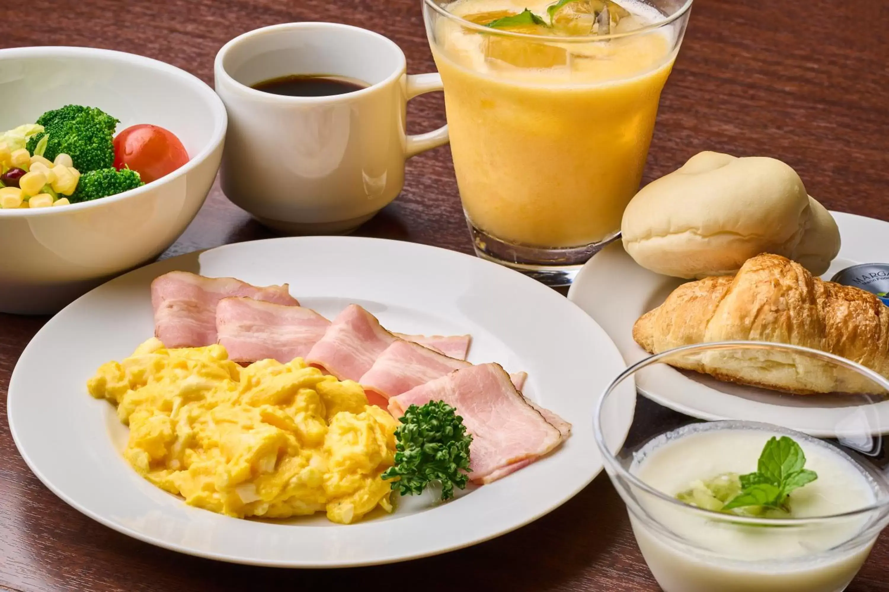 Buffet breakfast, Breakfast in Hotel WBF Hommachi