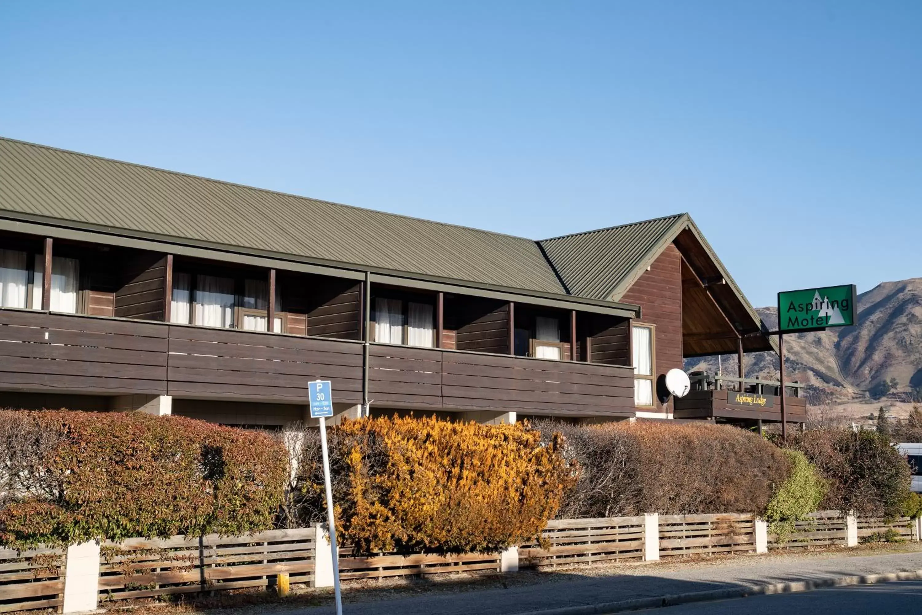 Property Building in Aspiring Lodge Motel