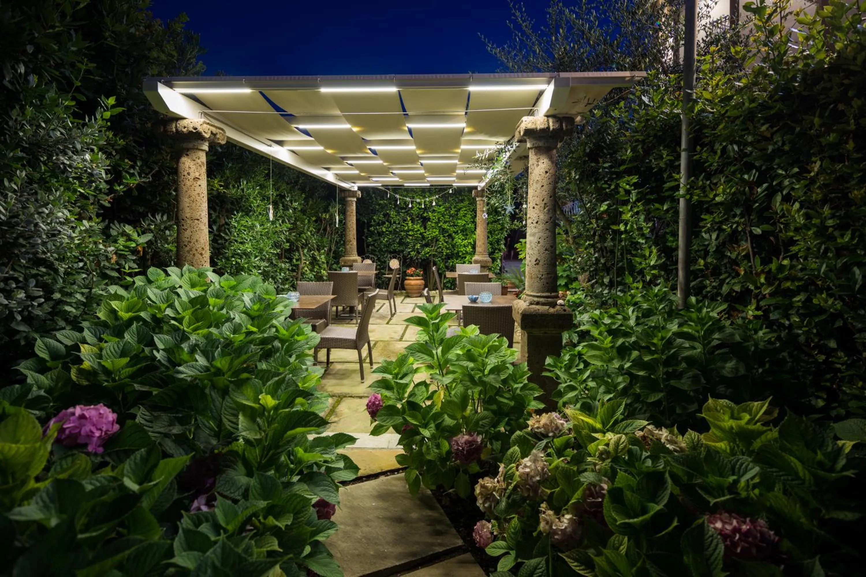 Patio in Hotel Villa Tiziana