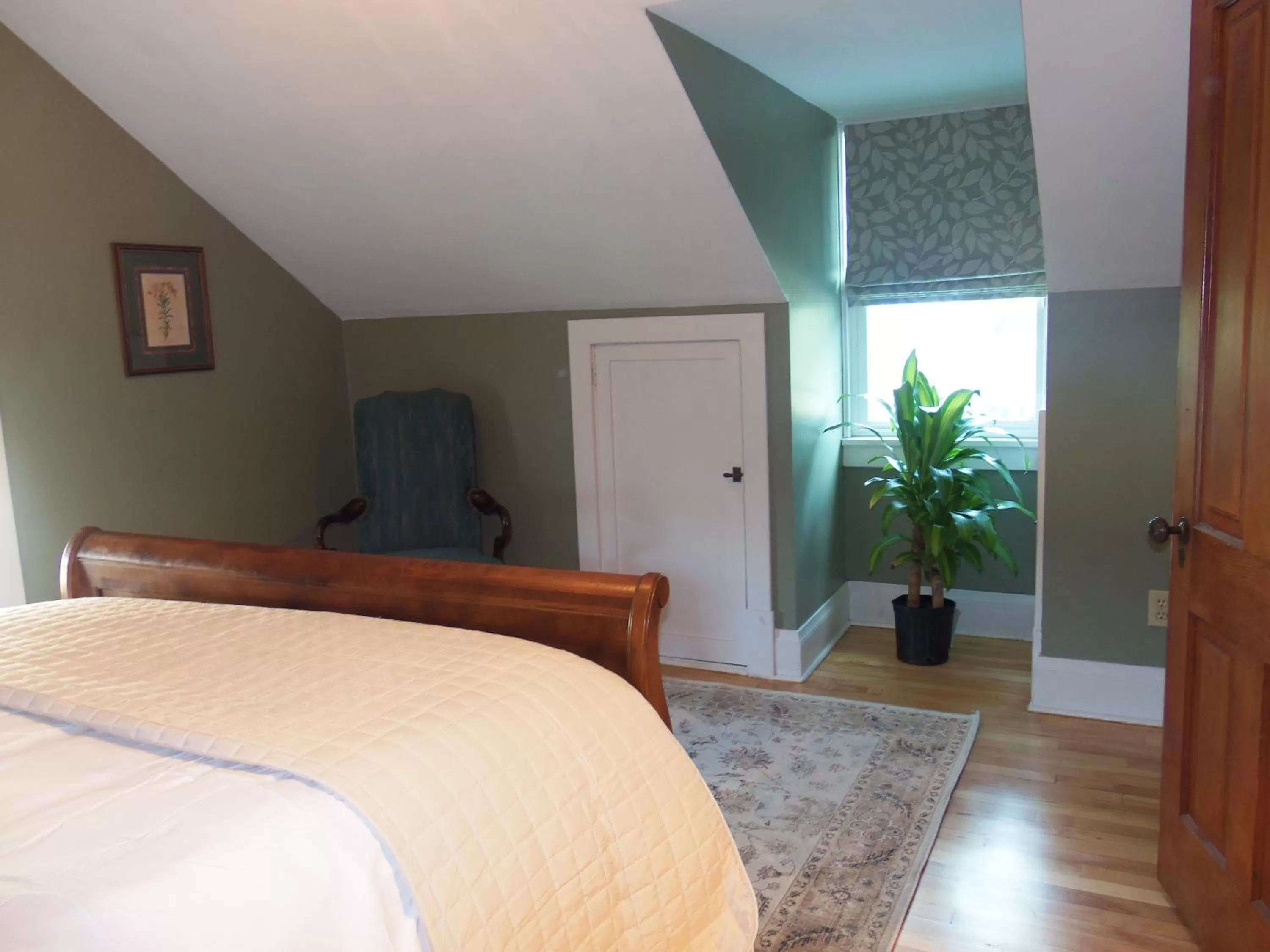 Bed in The Wanderlust Hotel