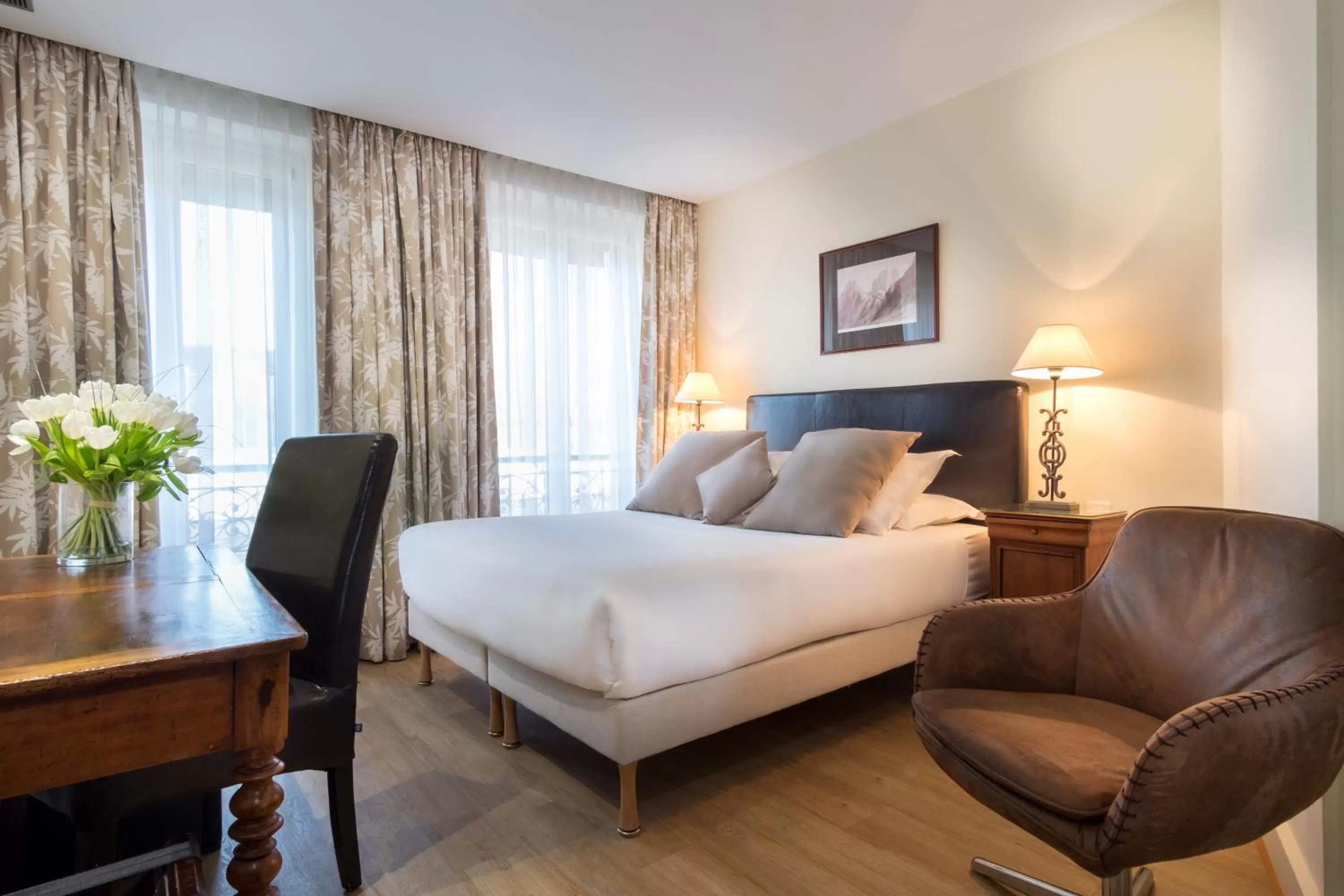 Bedroom, Bed in Waldorf Montparnasse