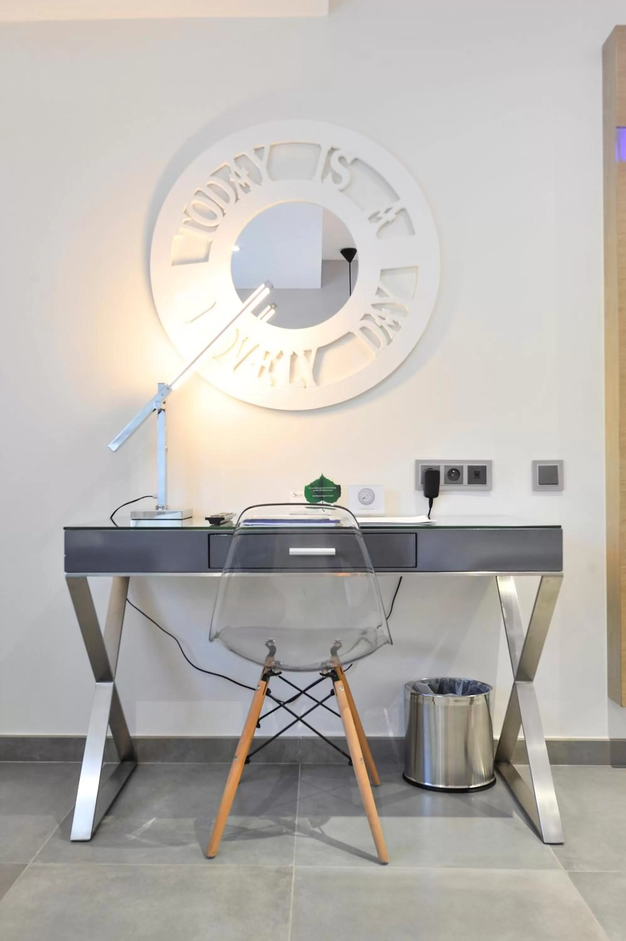 hair dresser in Le Spinaker