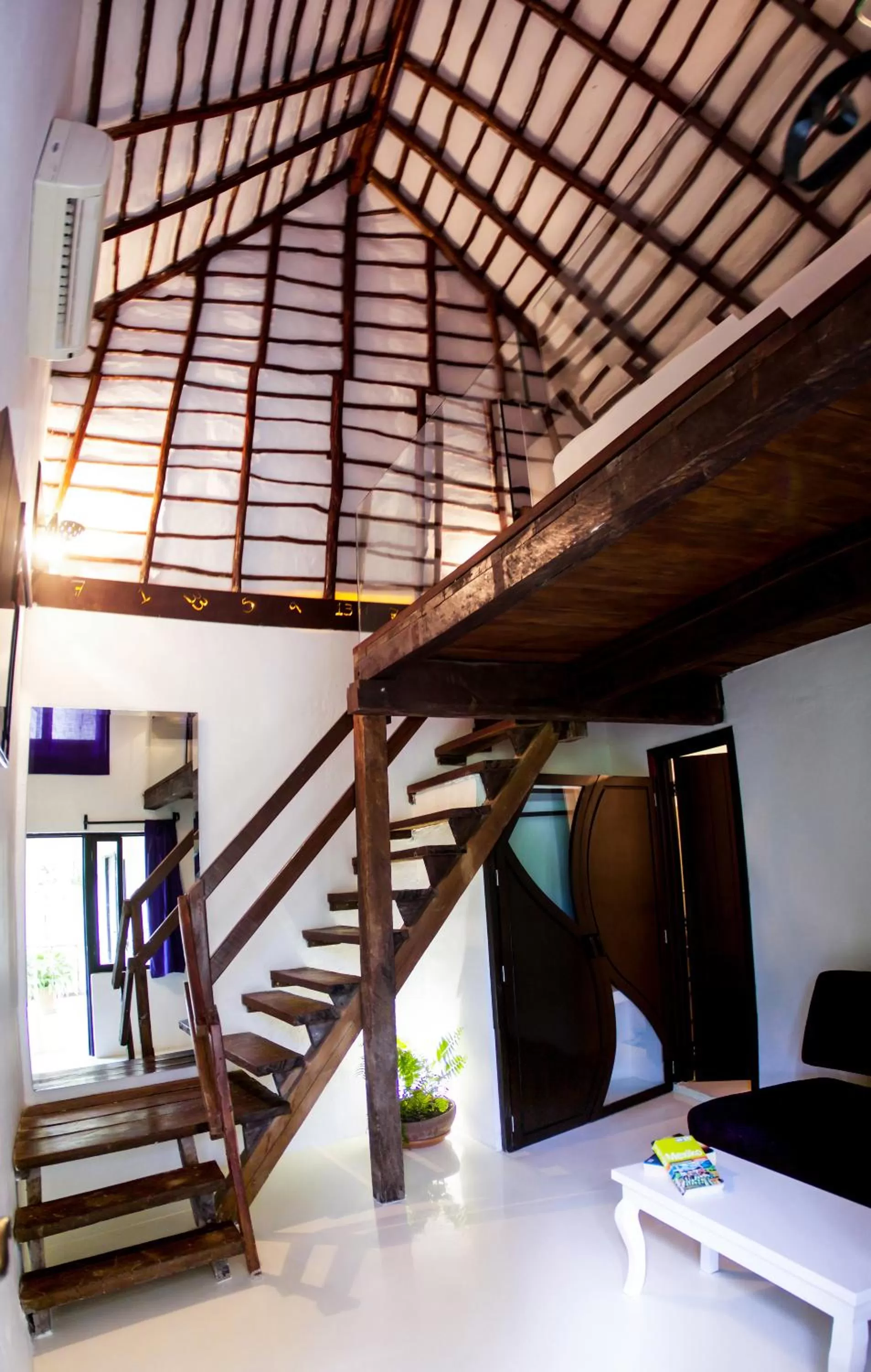 Photo of the whole room in Kinbe Hotel Boutique