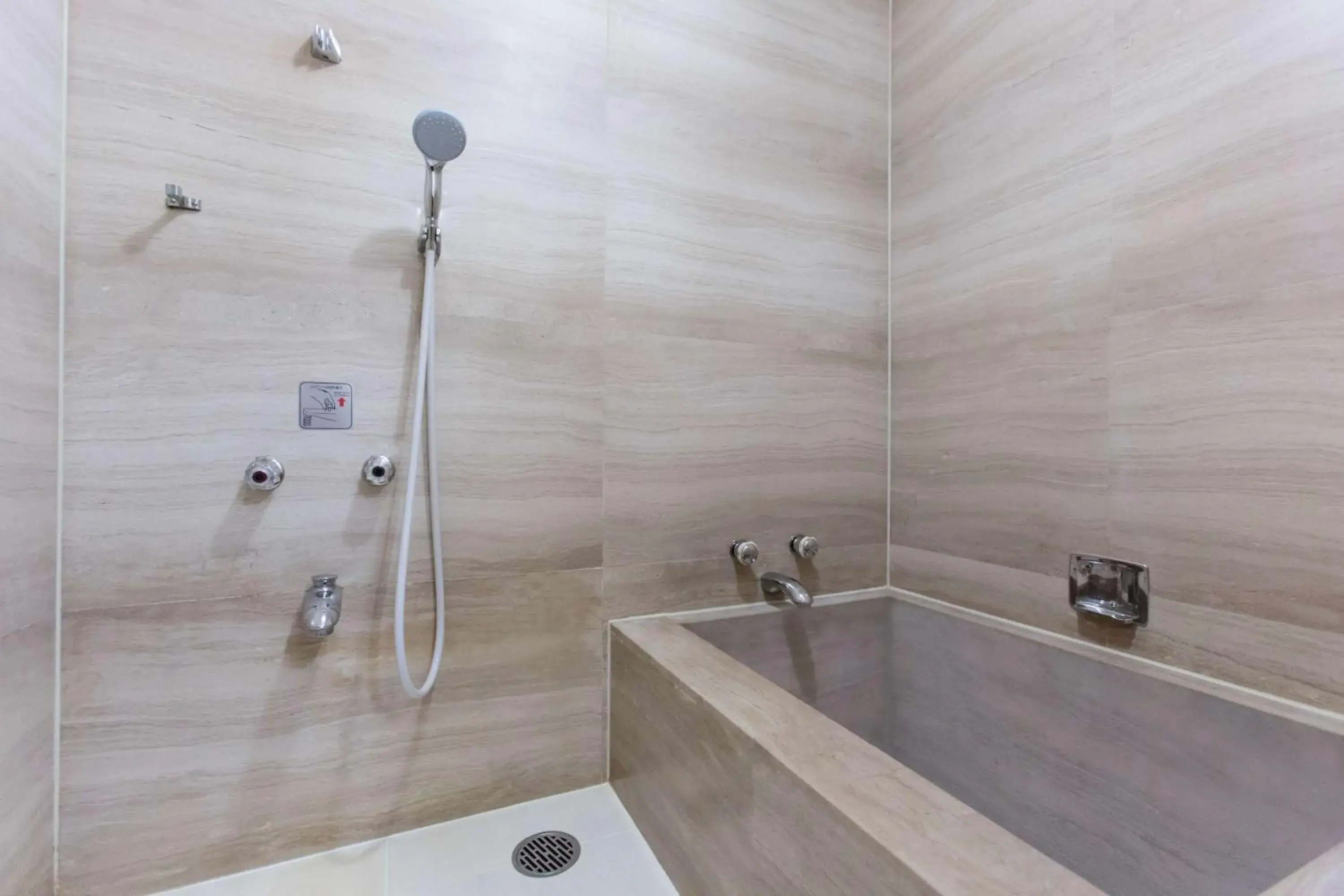 Bathroom in DoubleTree by Hilton Naha Shuri Castle Bathroom in DoubleTree by Hilton Naha Shuri Castle