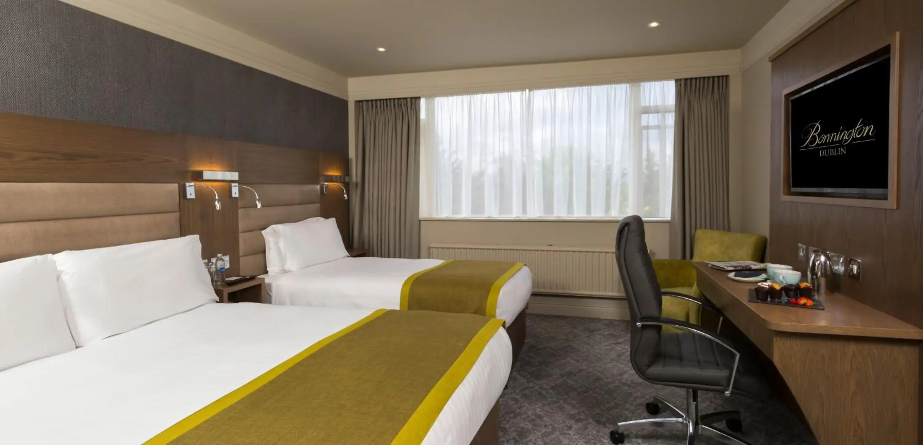 Bed in Bonnington Hotel & Leisure Centre Bed in Bonnington Hotel & Leisure Centre