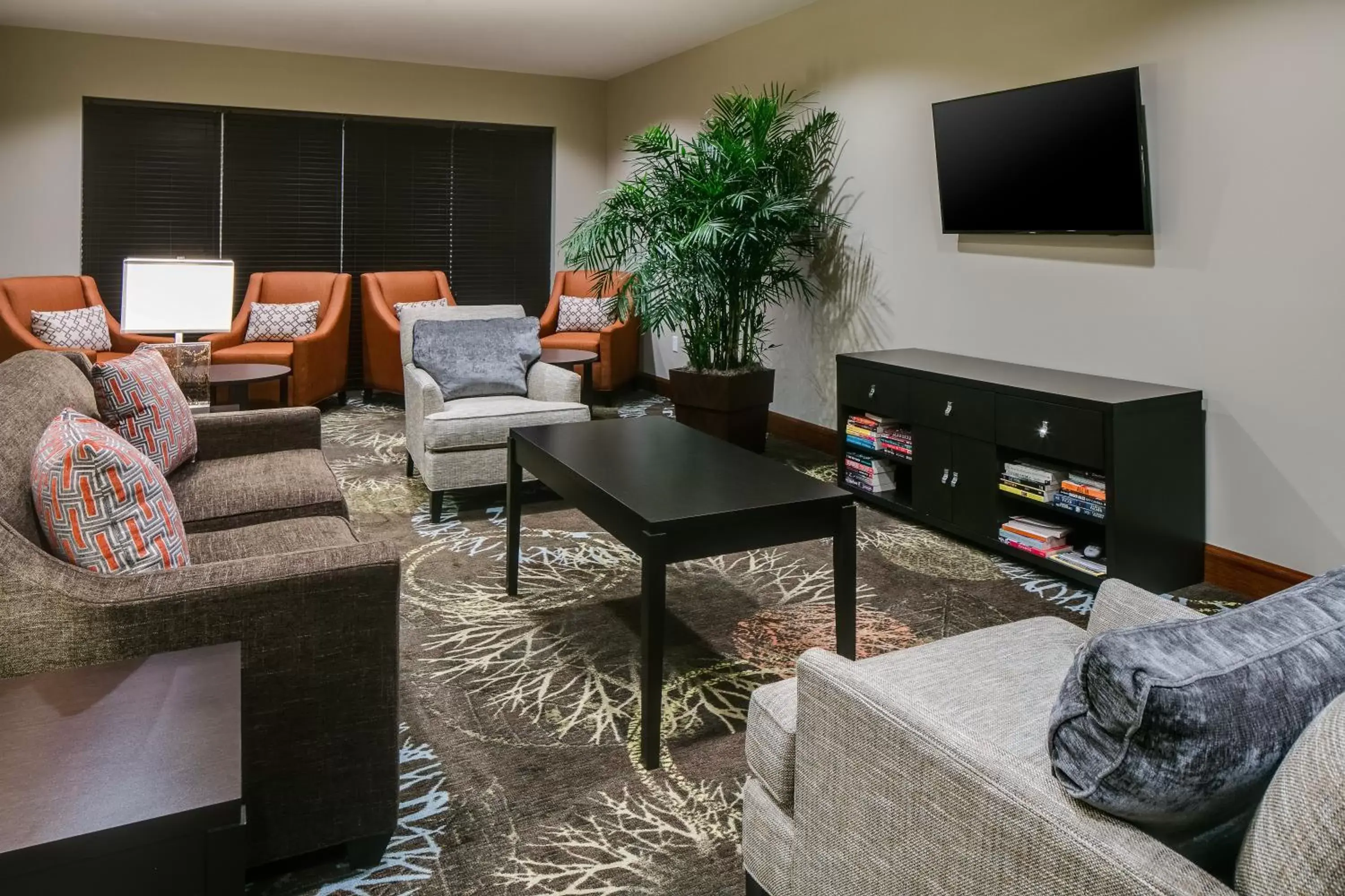 Other, Seating Area in Staybridge Suites Des Moines Downtown, an IHG Hotel