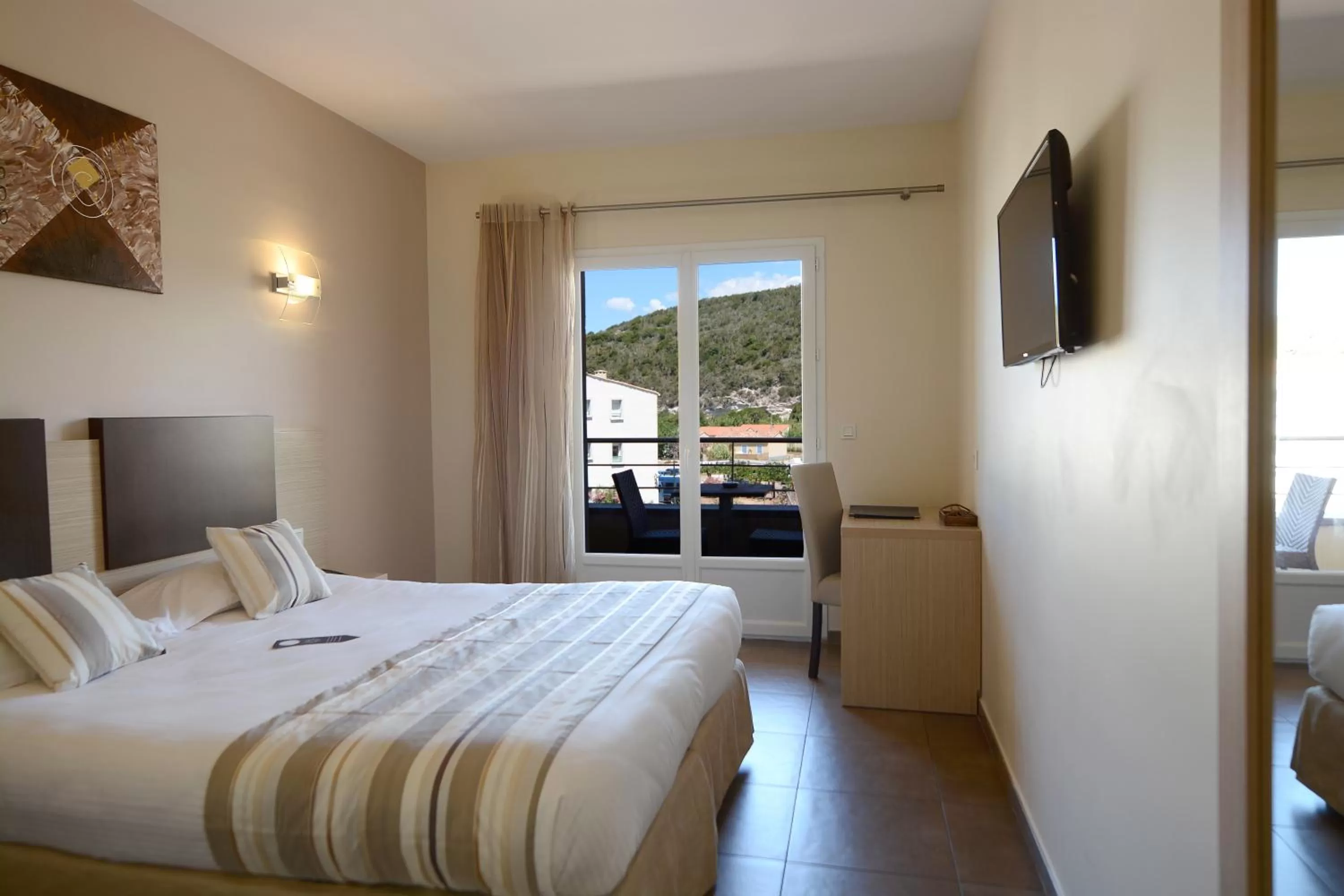 Bedroom, Bed in Hôtel A Madonetta