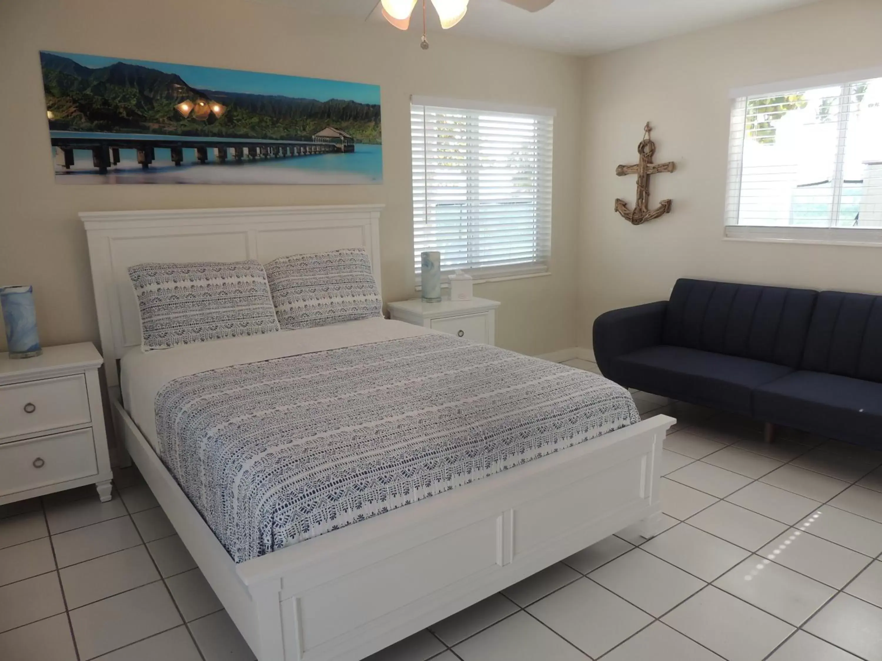 Bedroom, Bed in Sands of Islamorada