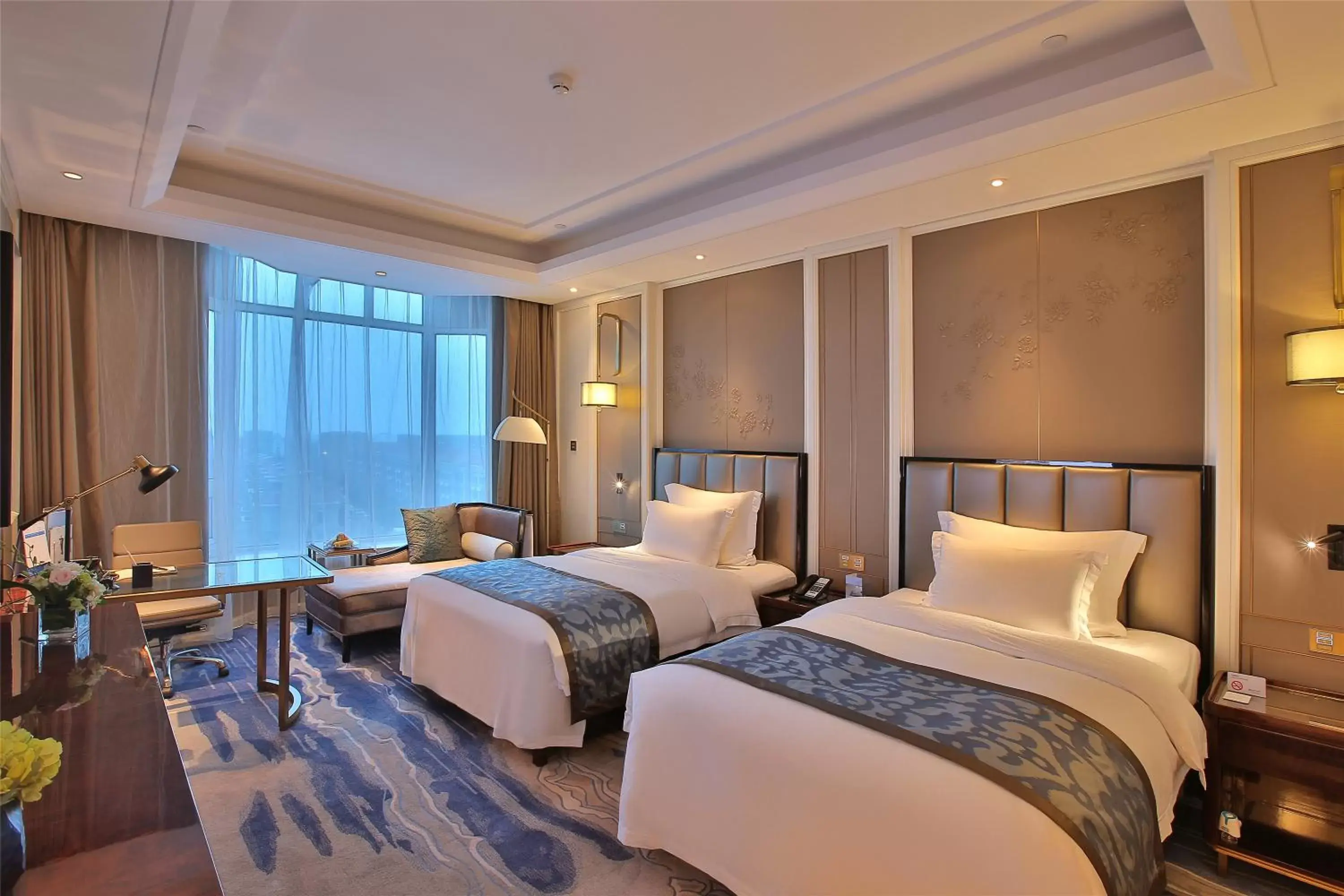 Bedroom, Bed in Wyndham Qingdao