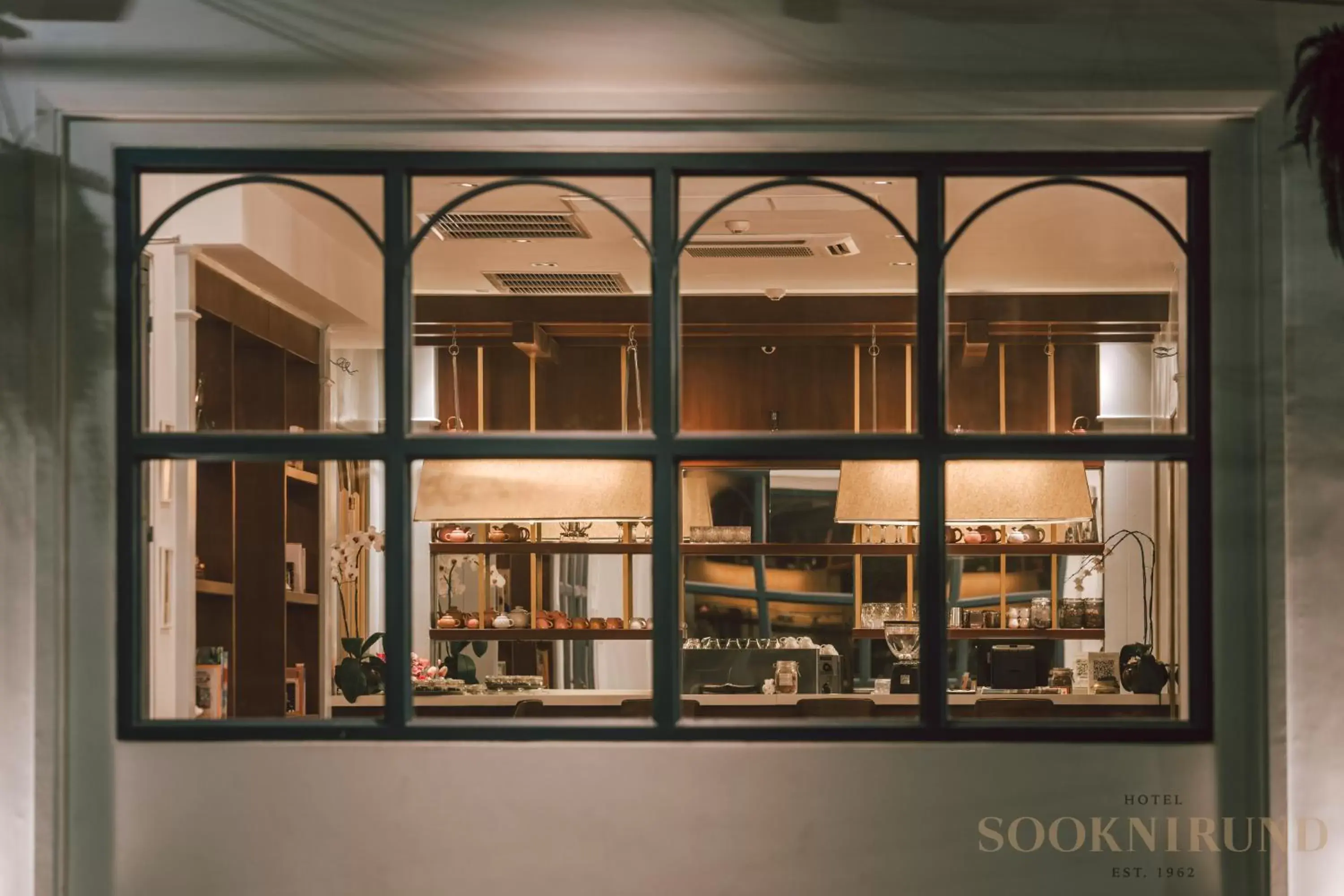 Restaurant/places to eat in SOOKNIRUND HOTEL Restaurant/places to eat in SOOKNIRUND HOTEL