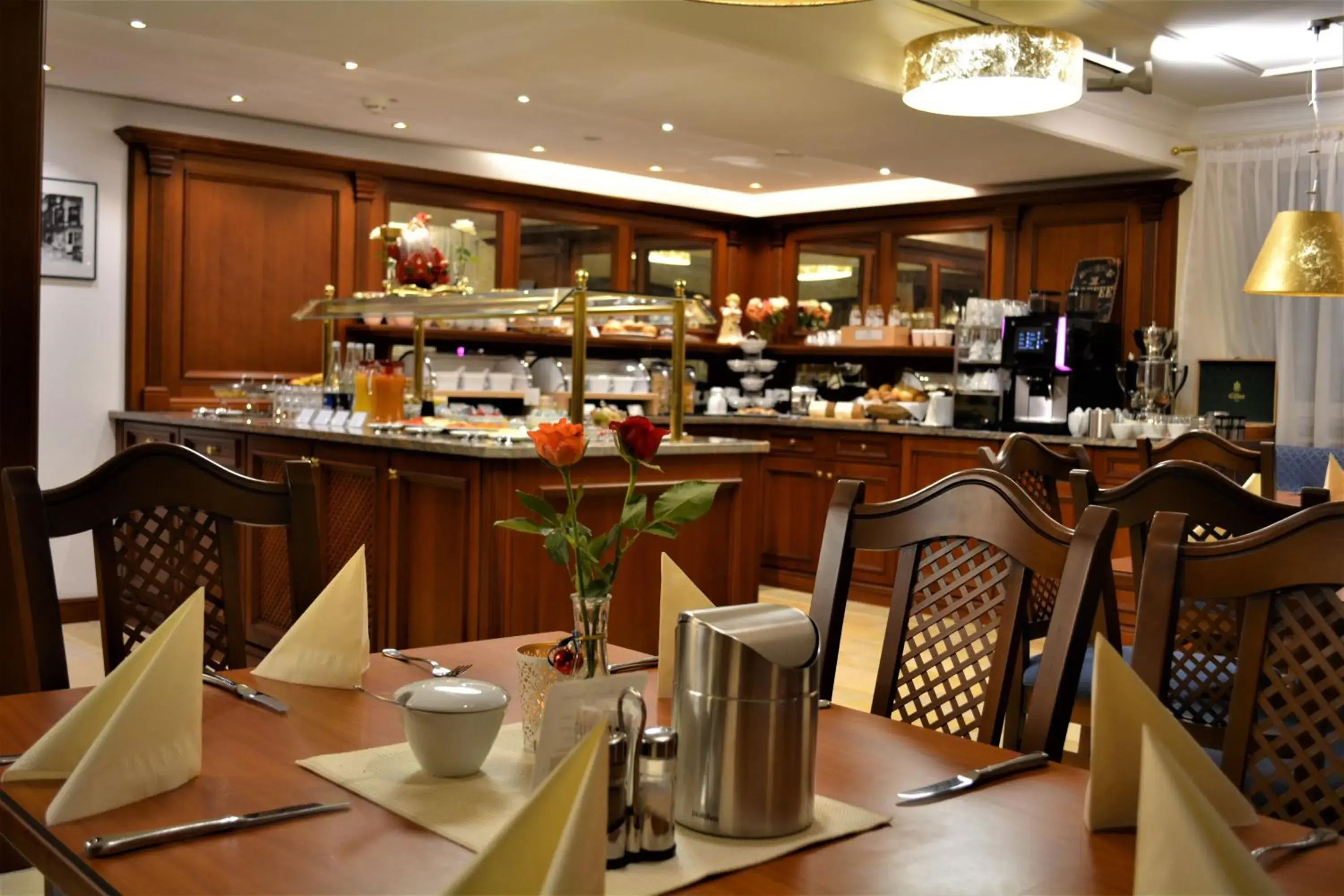 Continental breakfast, Restaurant/Places to Eat in Die Kronacher Stadthotels