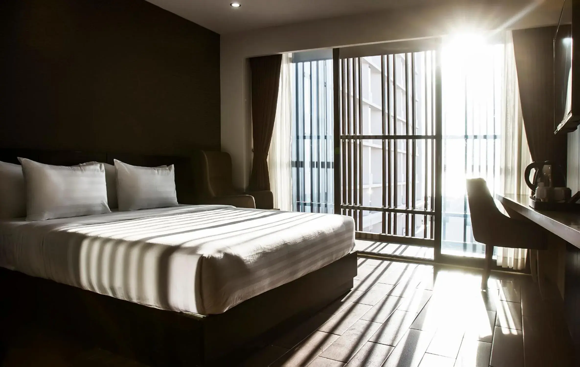 Bed in Golden Nha Trang Hotel Bed in Golden Nha Trang Hotel