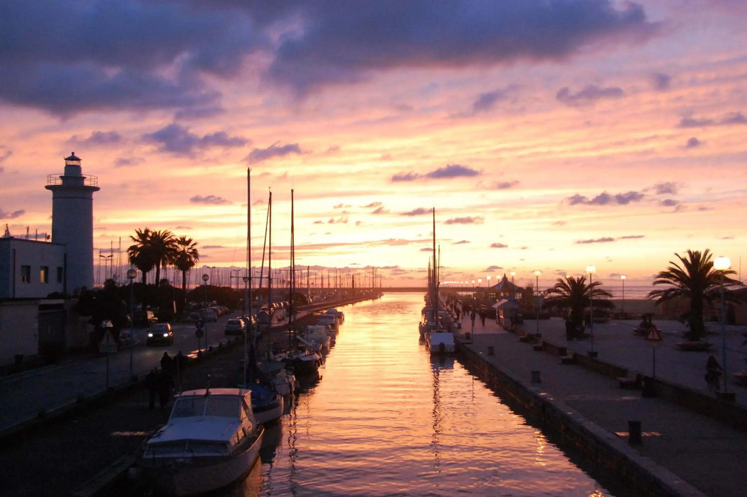 Sunset, Sunrise/Sunset in Hotel Pardini