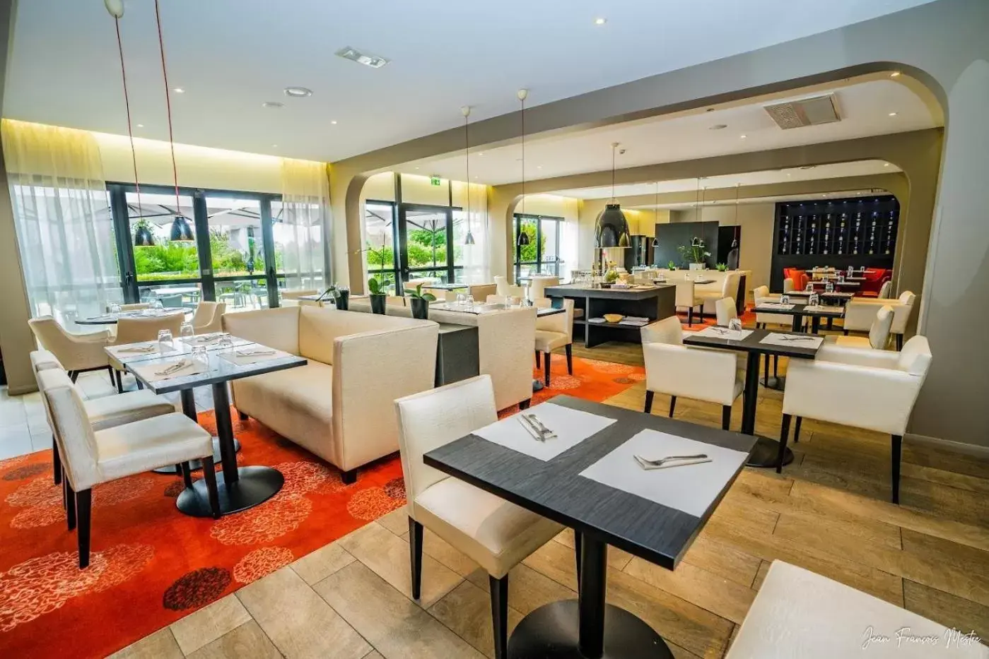 Restaurant/Places to Eat in Best Western Plus Metz Technopole