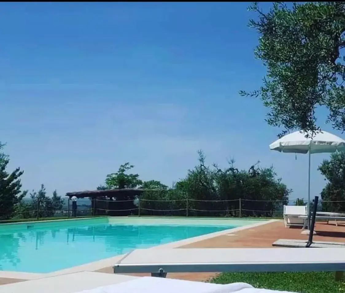 Swimming Pool in Locanda di Santantimo