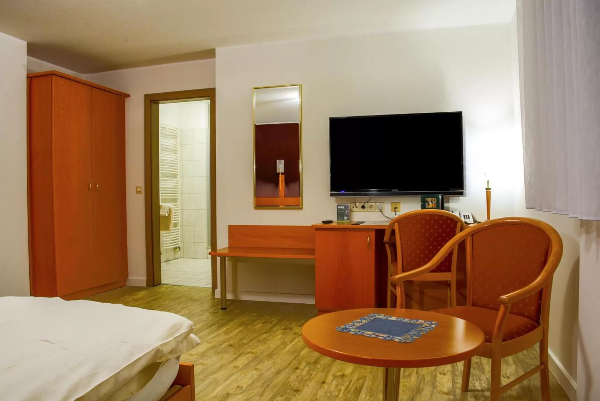 TV and multimedia, Bed in Gasthof Waldesruh