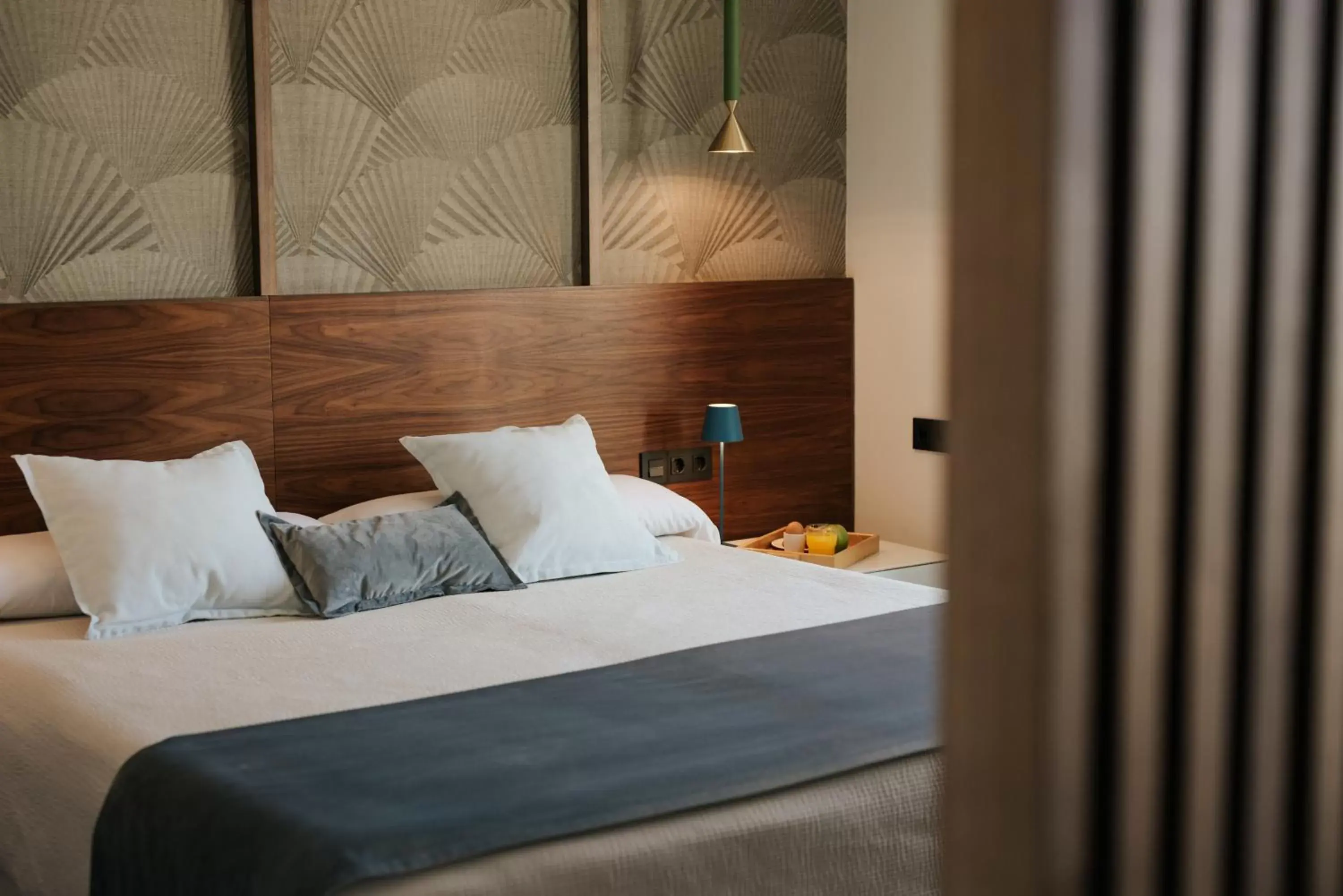 Bed in Hotel Neptuno