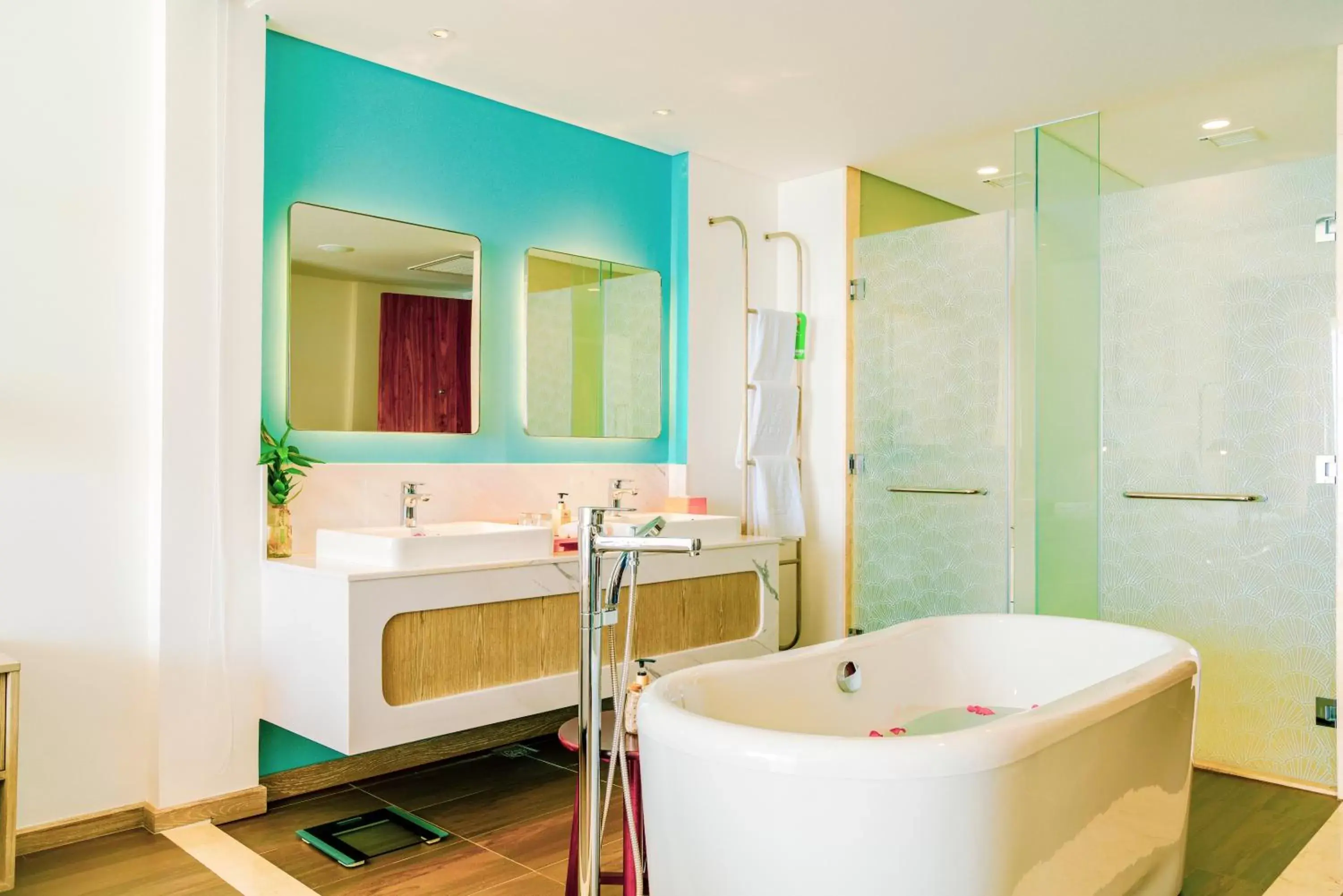 Bathroom in Seashells Phu Quoc Hotel & Spa