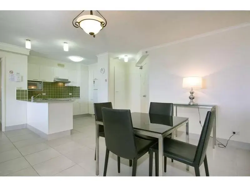 Dining Area in Coolum Caprice