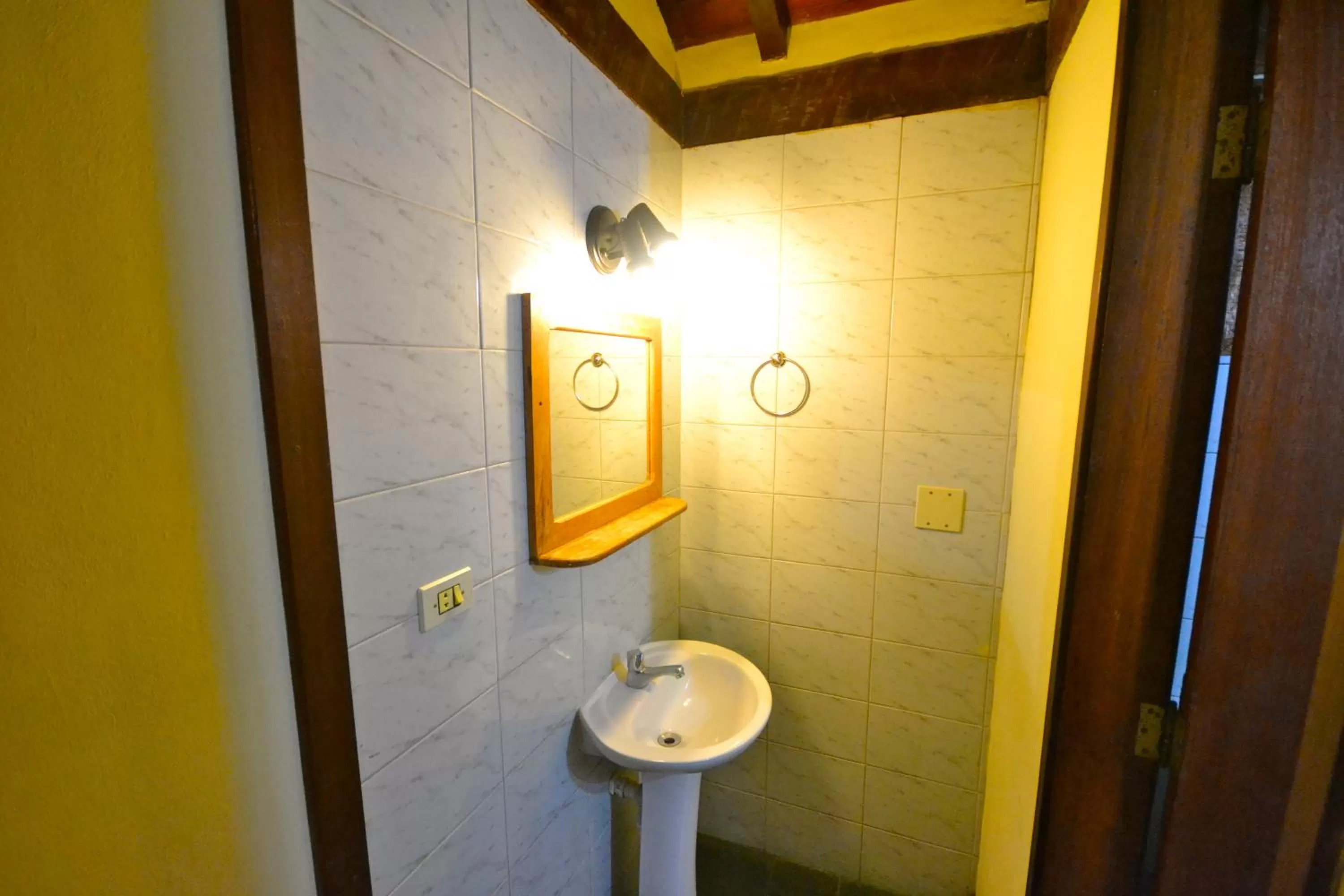 Bathroom in Pousada Da Ferradura