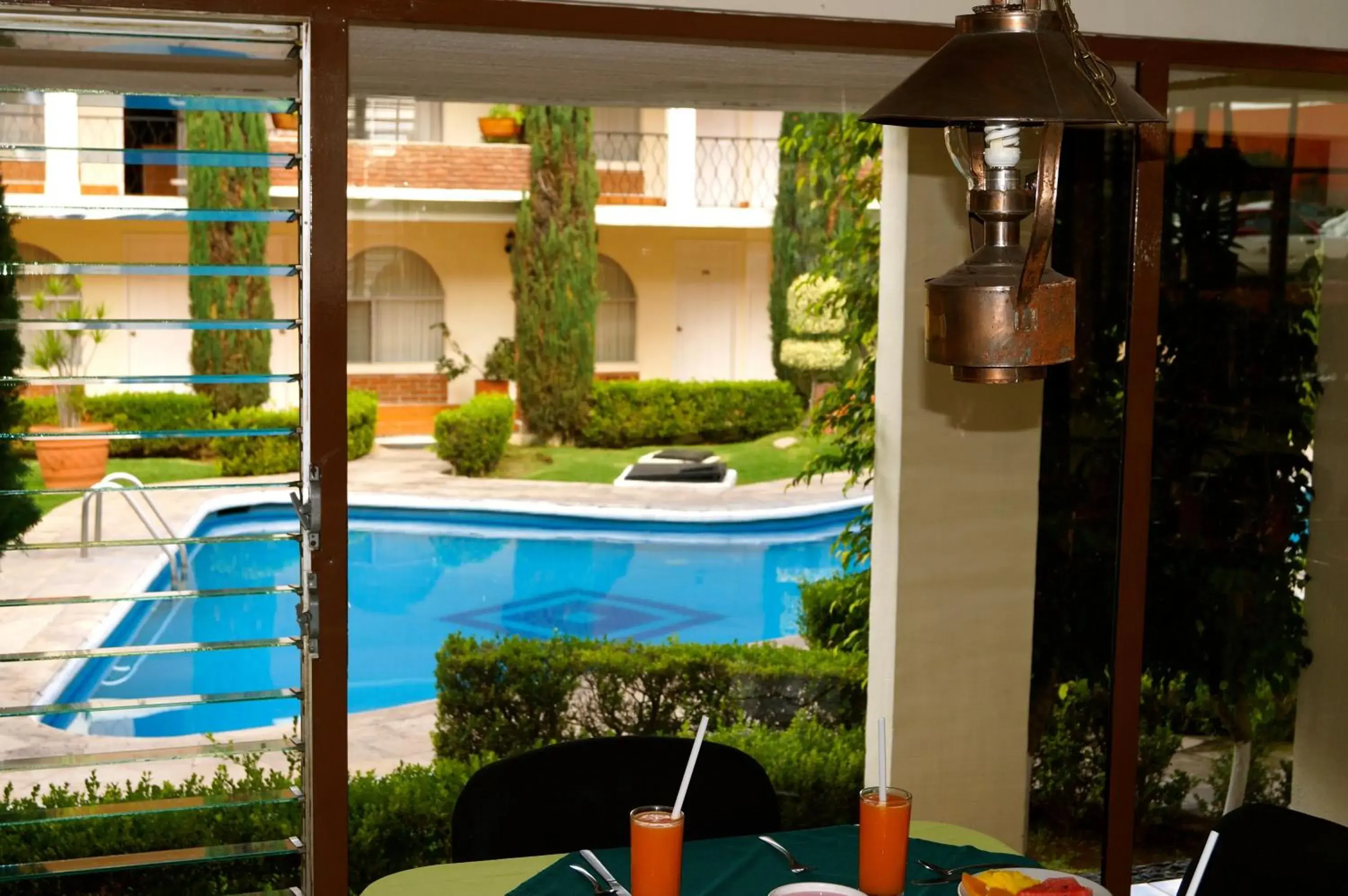 Pool View in Hotel & Suites Villa del Sol